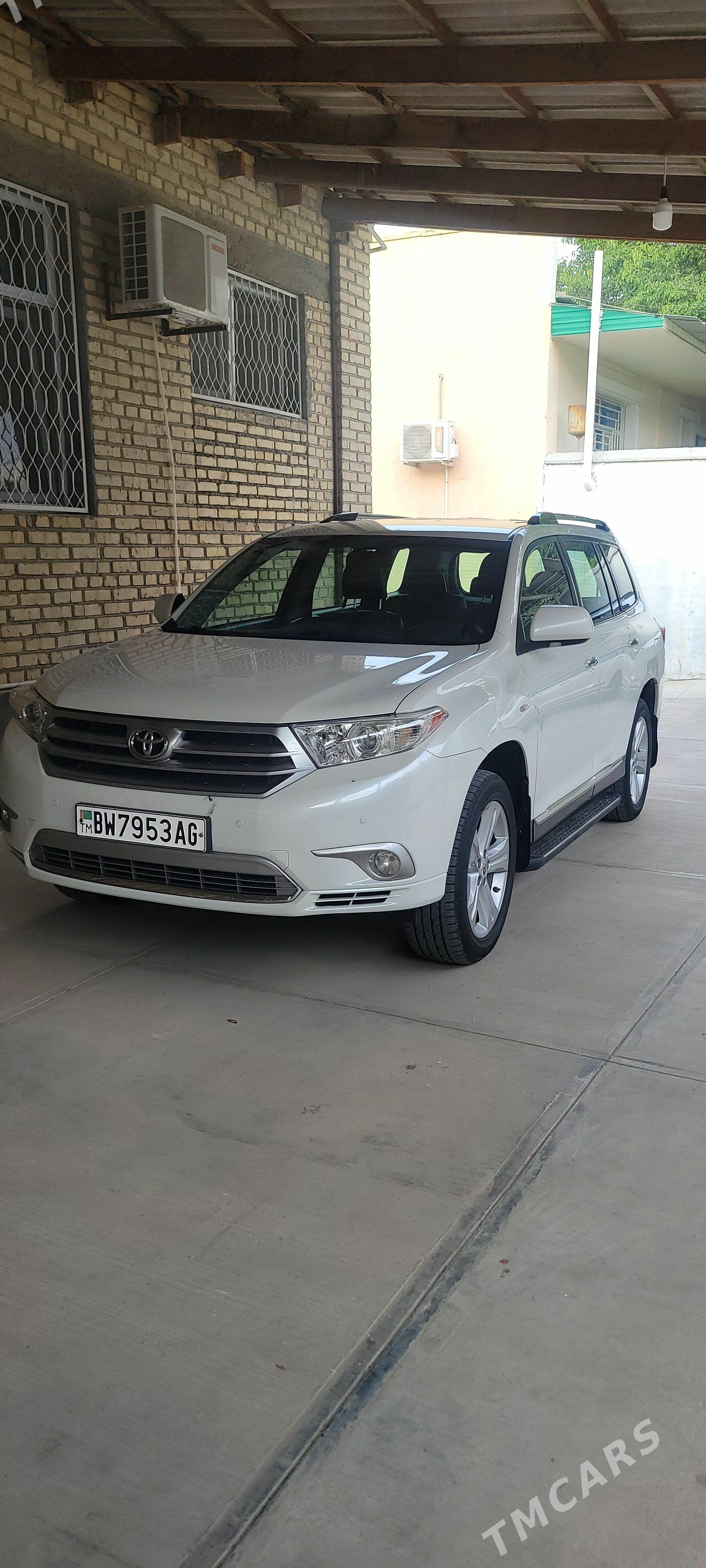 Toyota Highlander 2011 - 389 000 TMT - Ашхабад - img 1