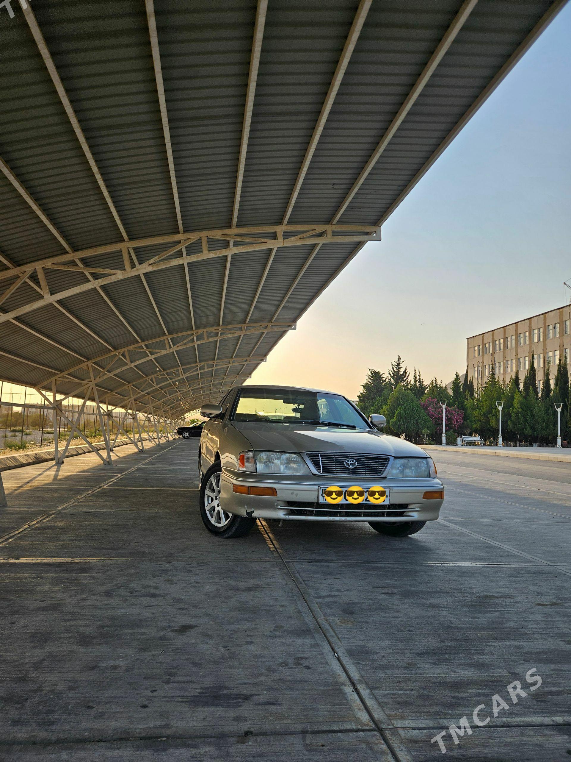 Toyota Avalon 1995 - 140 000 TMT - Халач - img 1