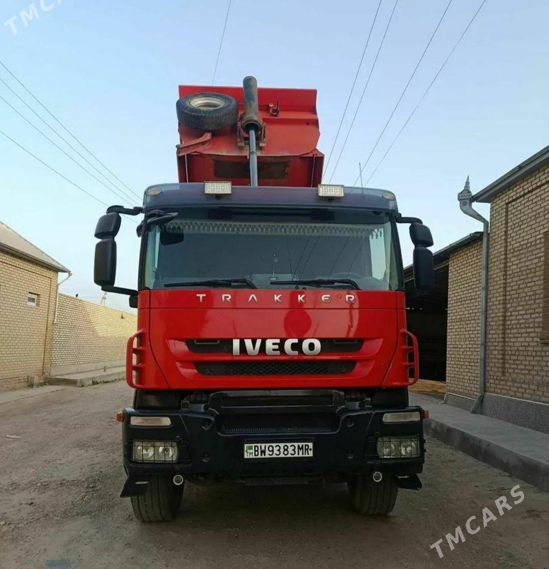 Iveco Trakker 2008 - 550 000 TMT - Mary - img 1