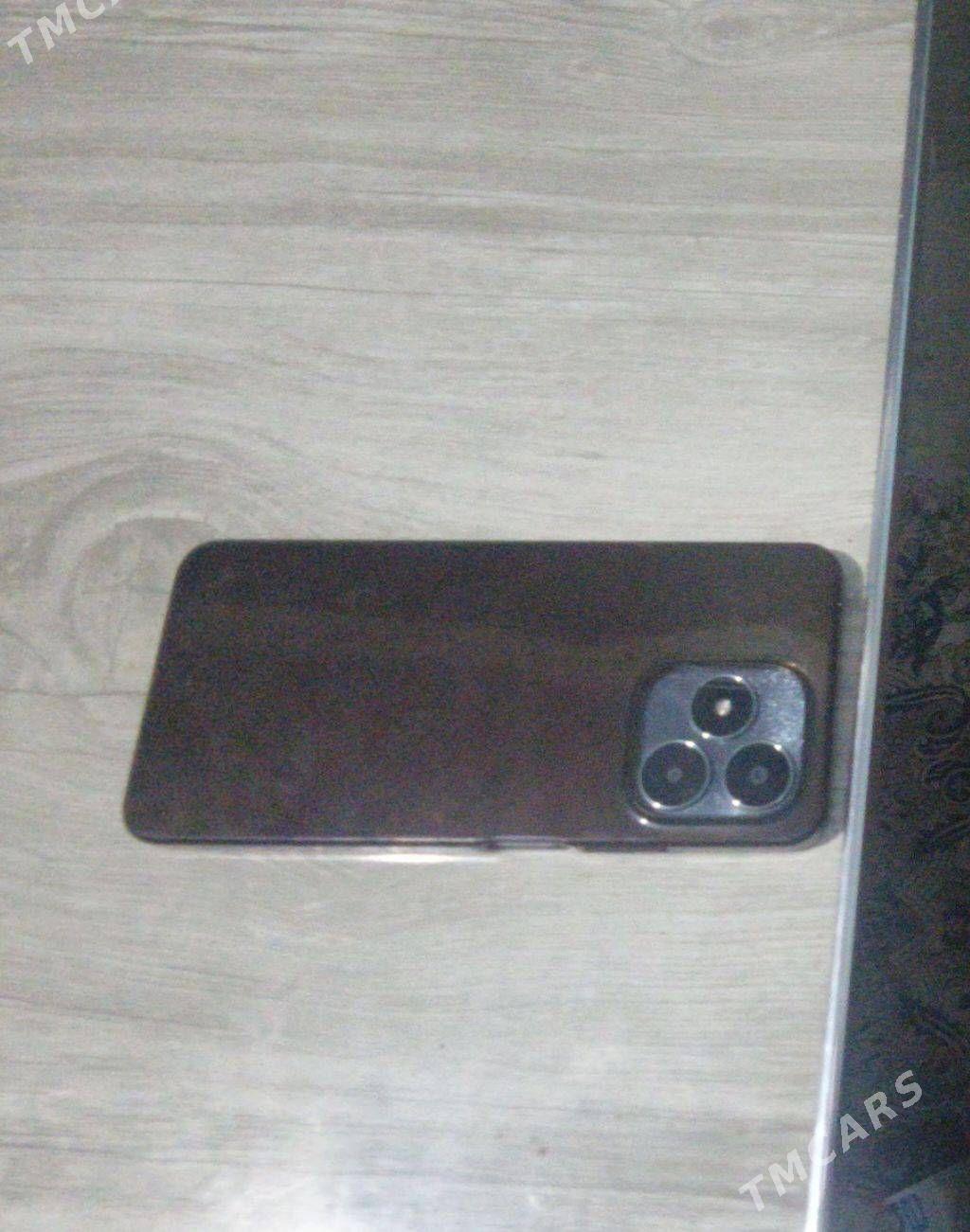 realmi note 50 - Гурбансолтан Едже - img 1