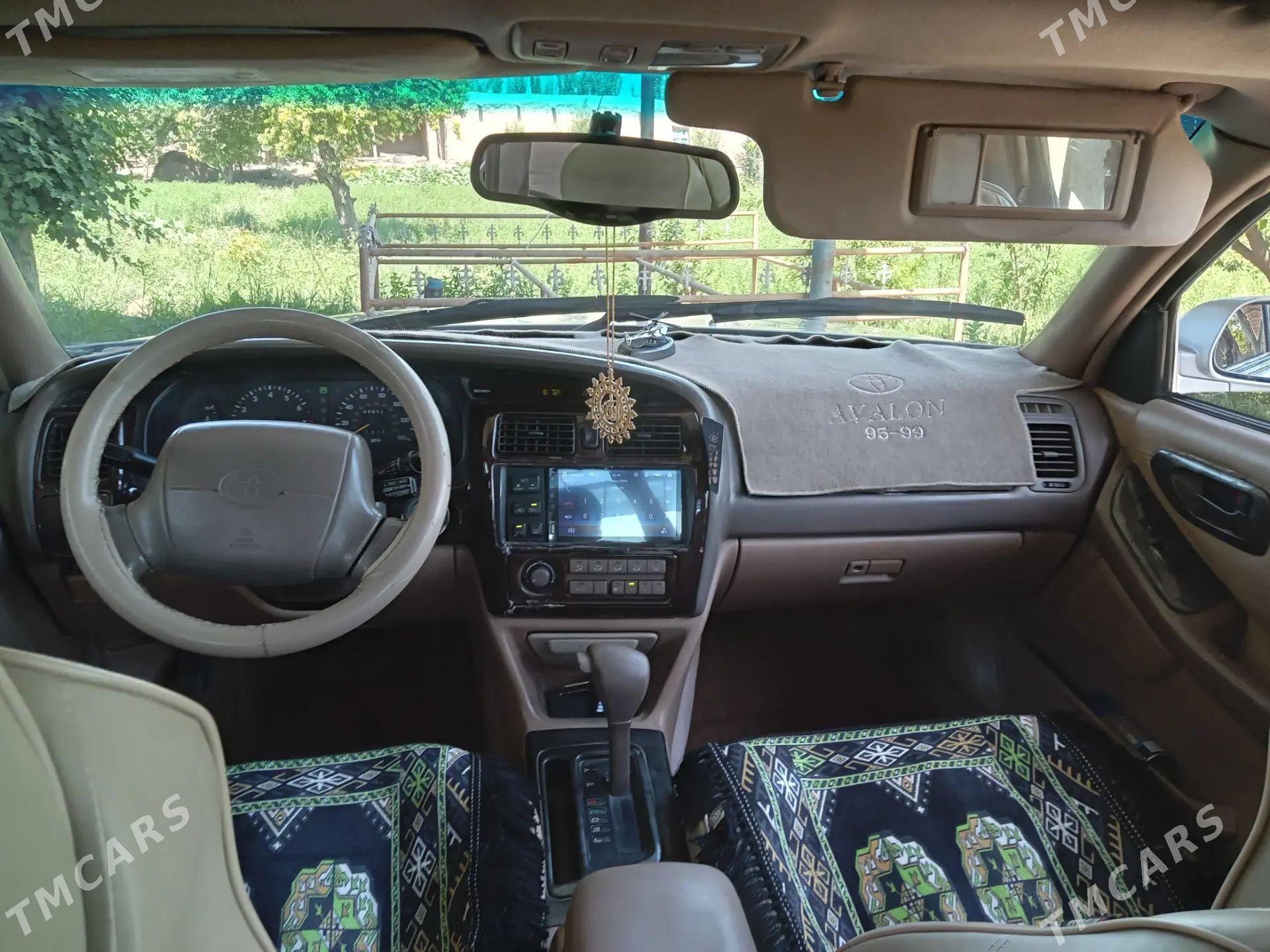 Toyota Avalon 1997 - 120 000 TMT - Dänew - img 1