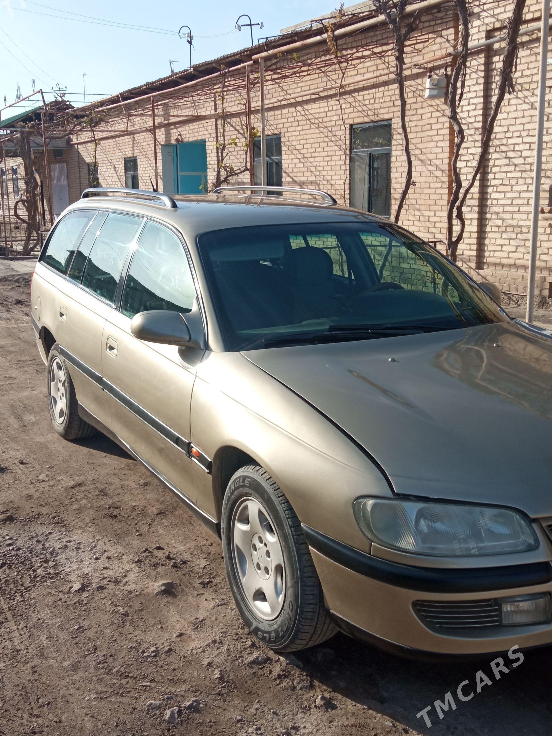 Opel Omega 1997 - 45 000 TMT - Çärjew - img 1
