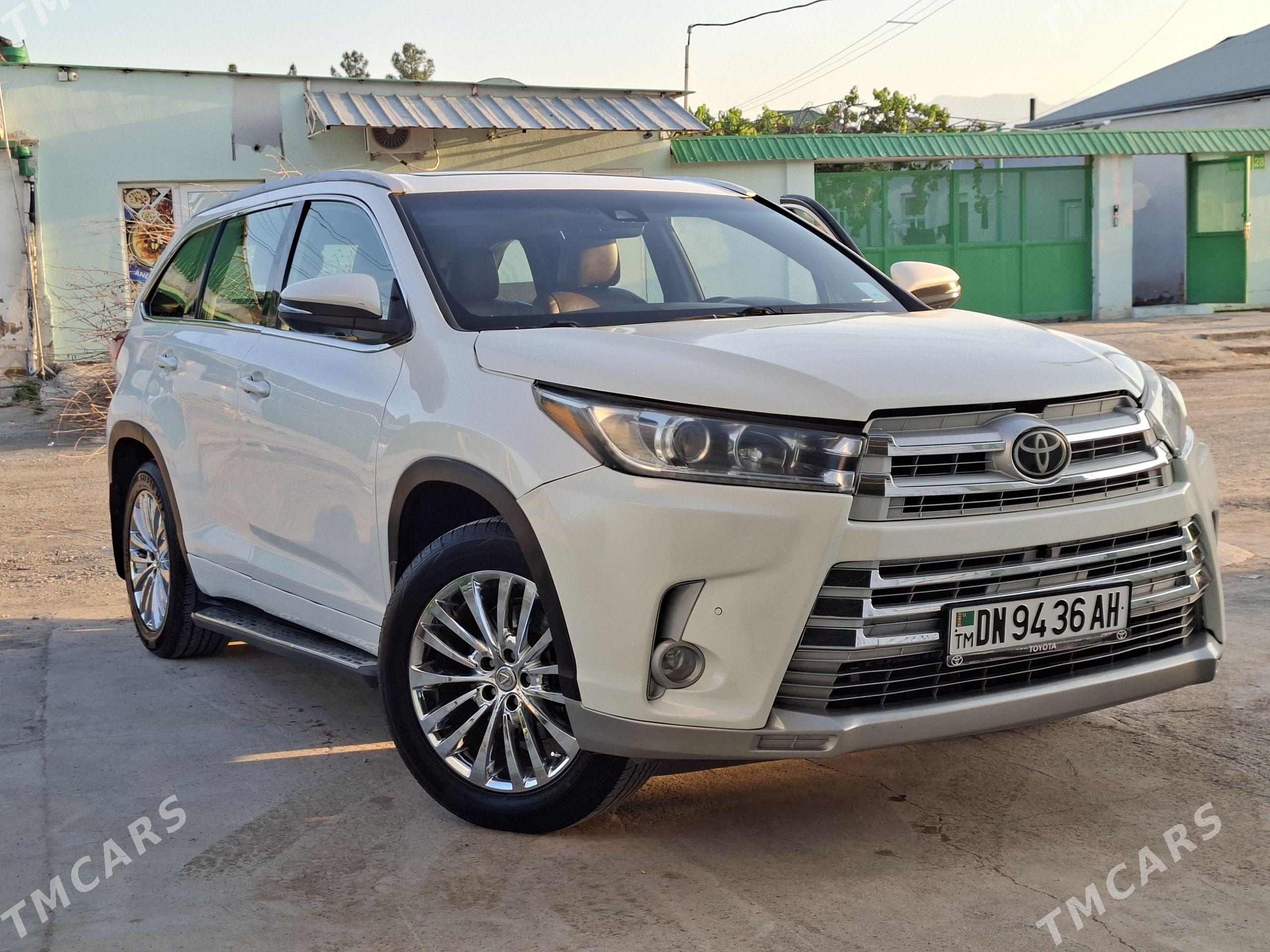Toyota Highlander 2017 - 475 000 TMT - Анев - img 1