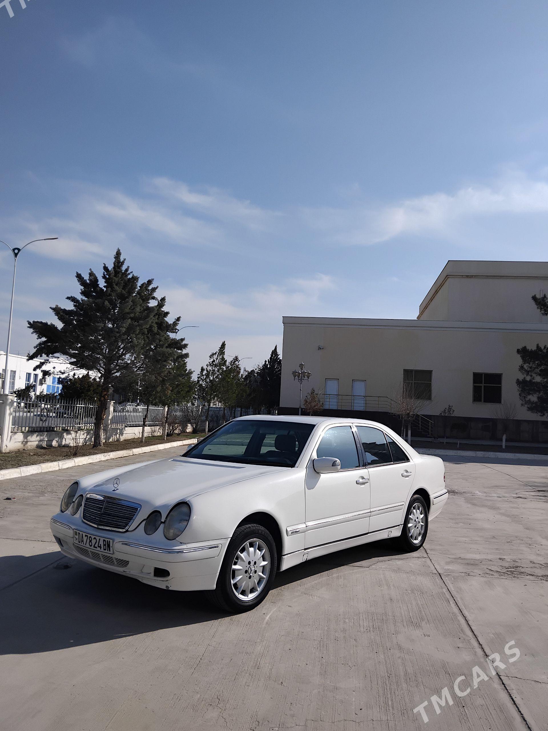 Mercedes-Benz E280 2001 - 100 000 TMT - Гызыларбат - img 1