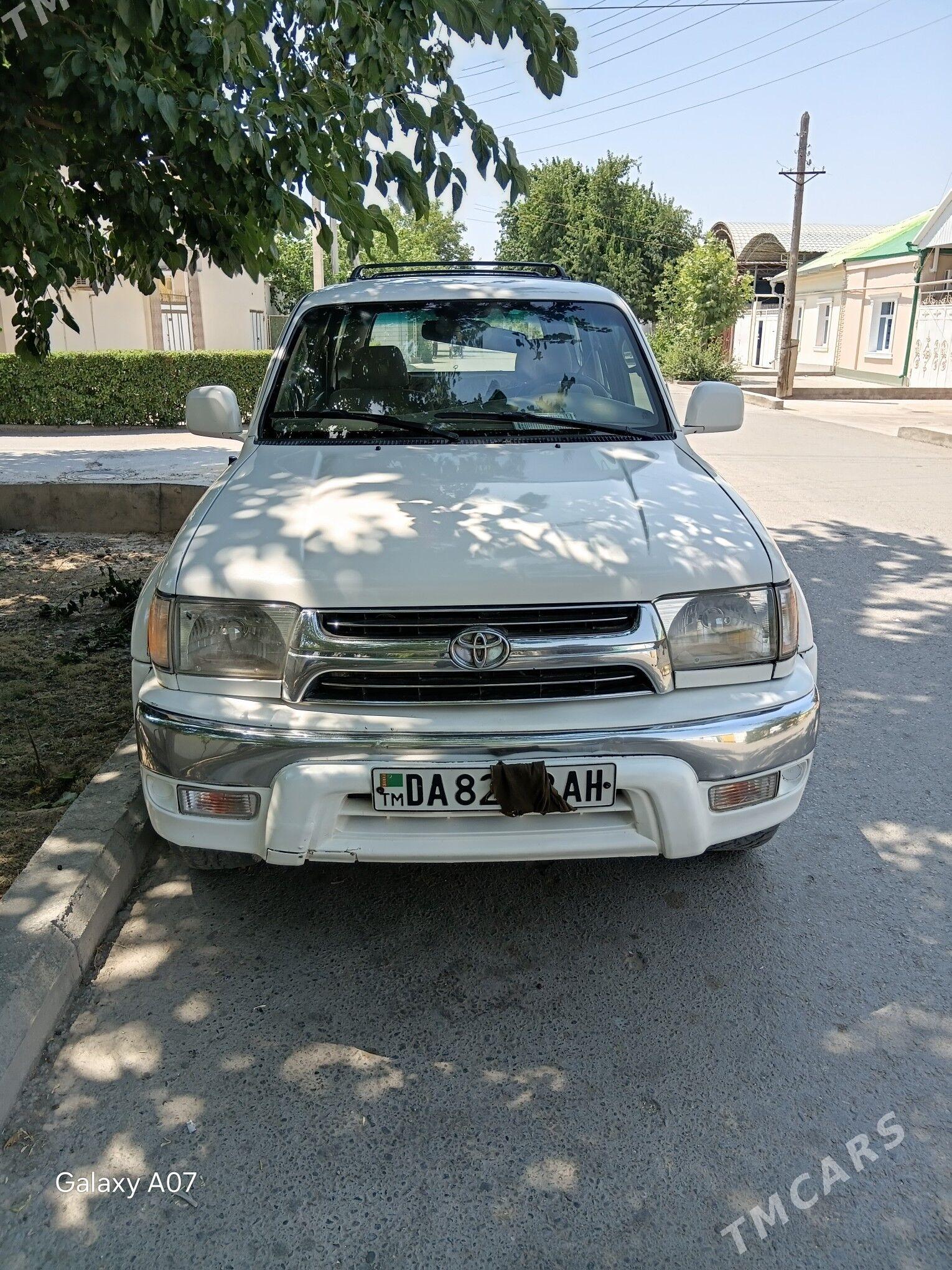 Toyota 4Runner 2002 - 140 000 TMT - Ак-Бугдайский этрап - img 1