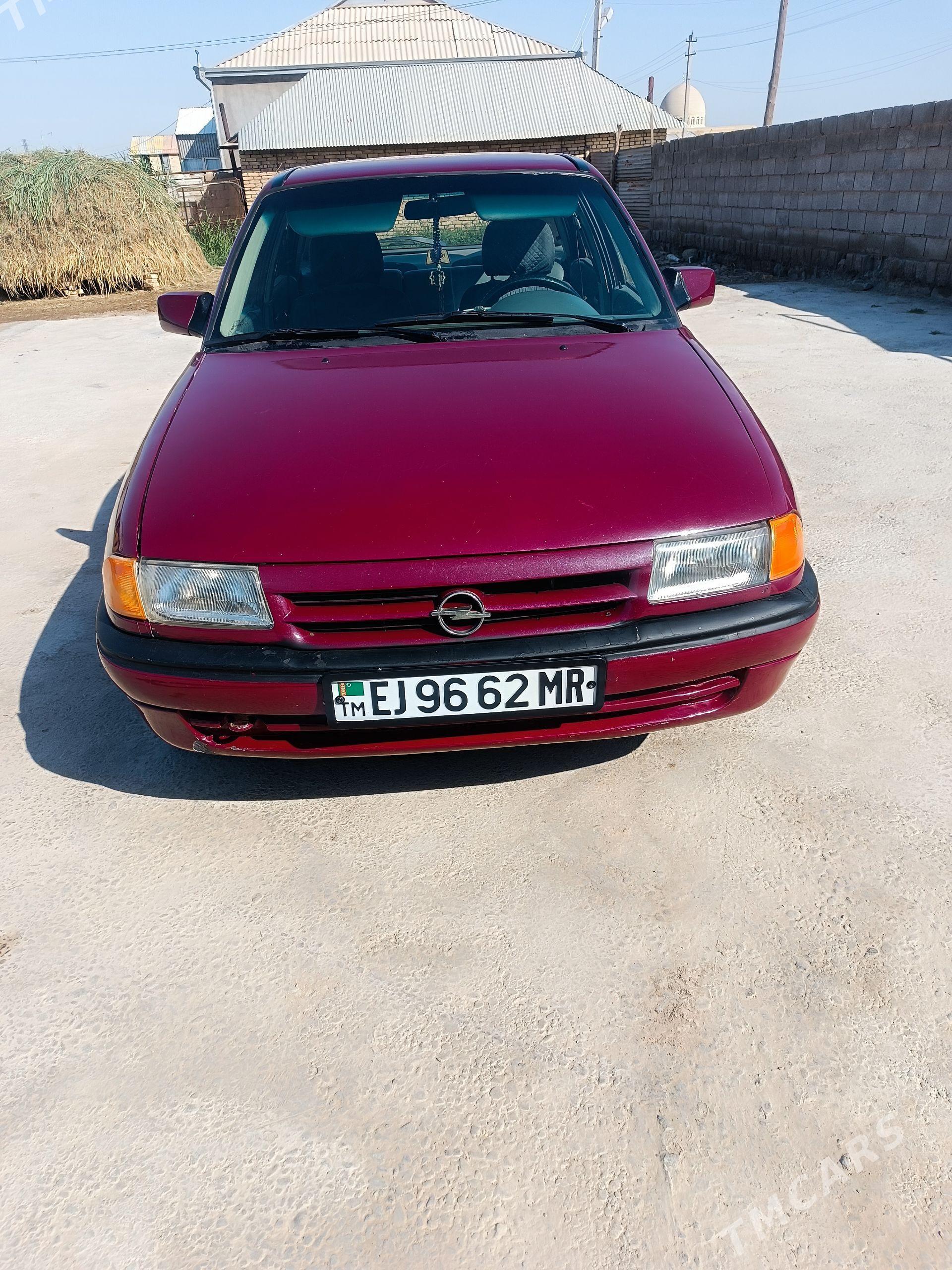 Opel Astra 1992 - 40 000 TMT - Wekilbazar - img 1