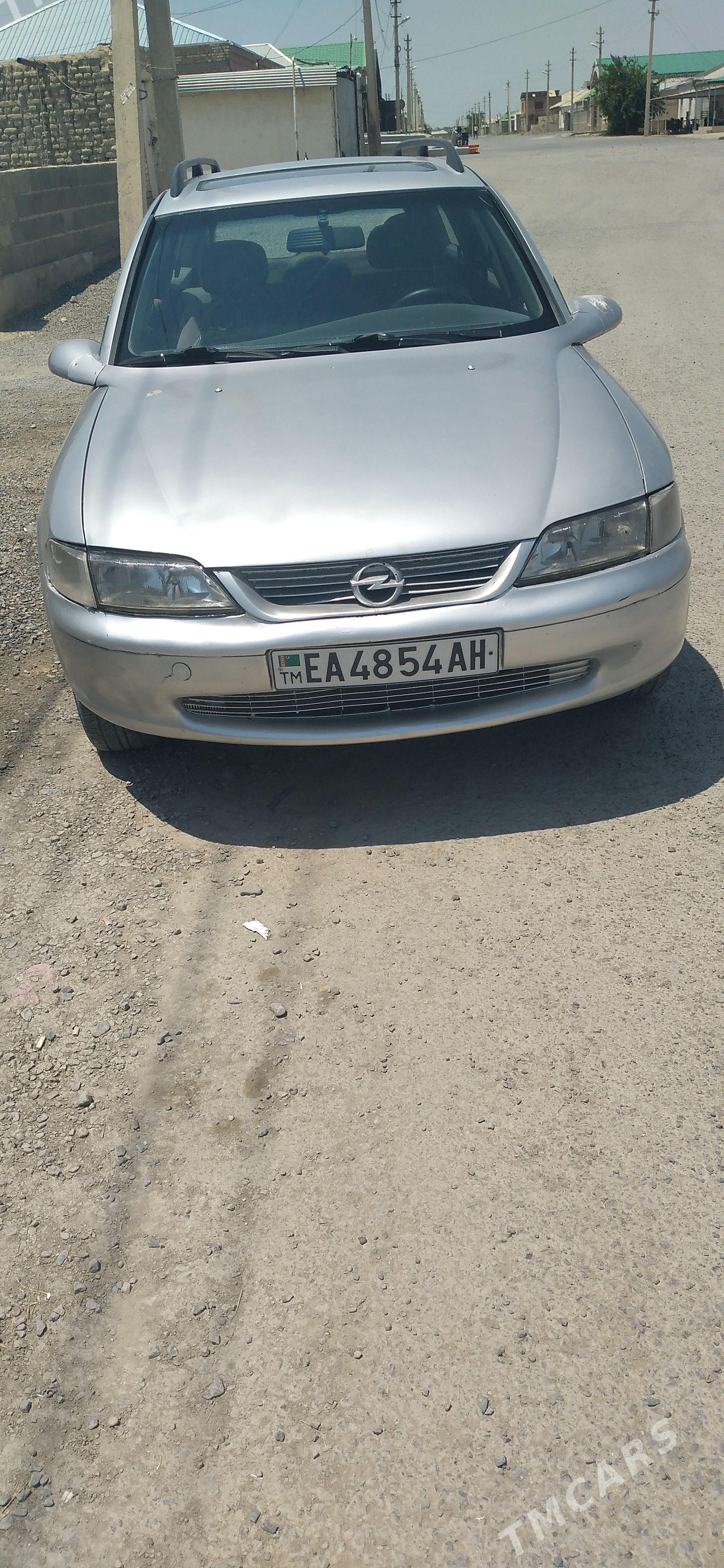 Opel Vectra 1997 - 56 000 TMT - Бахарден - img 1