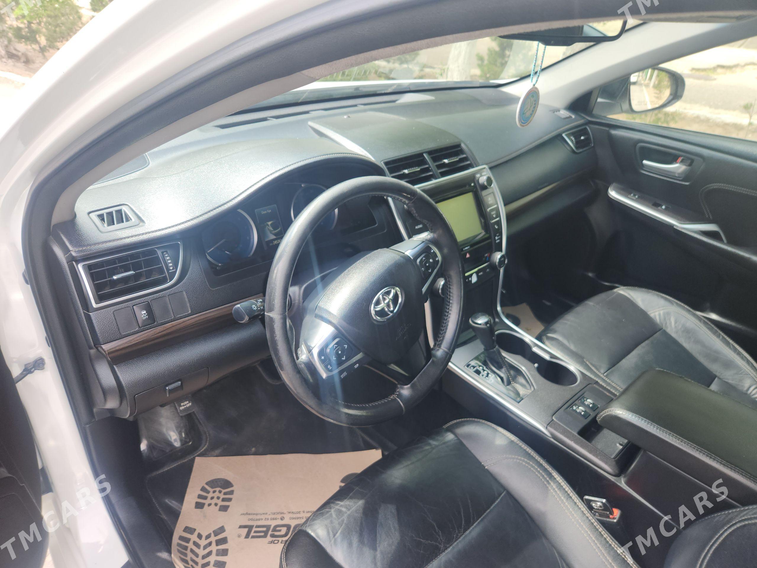 Toyota Camry 2017 - 290 000 TMT - Мары - img 1