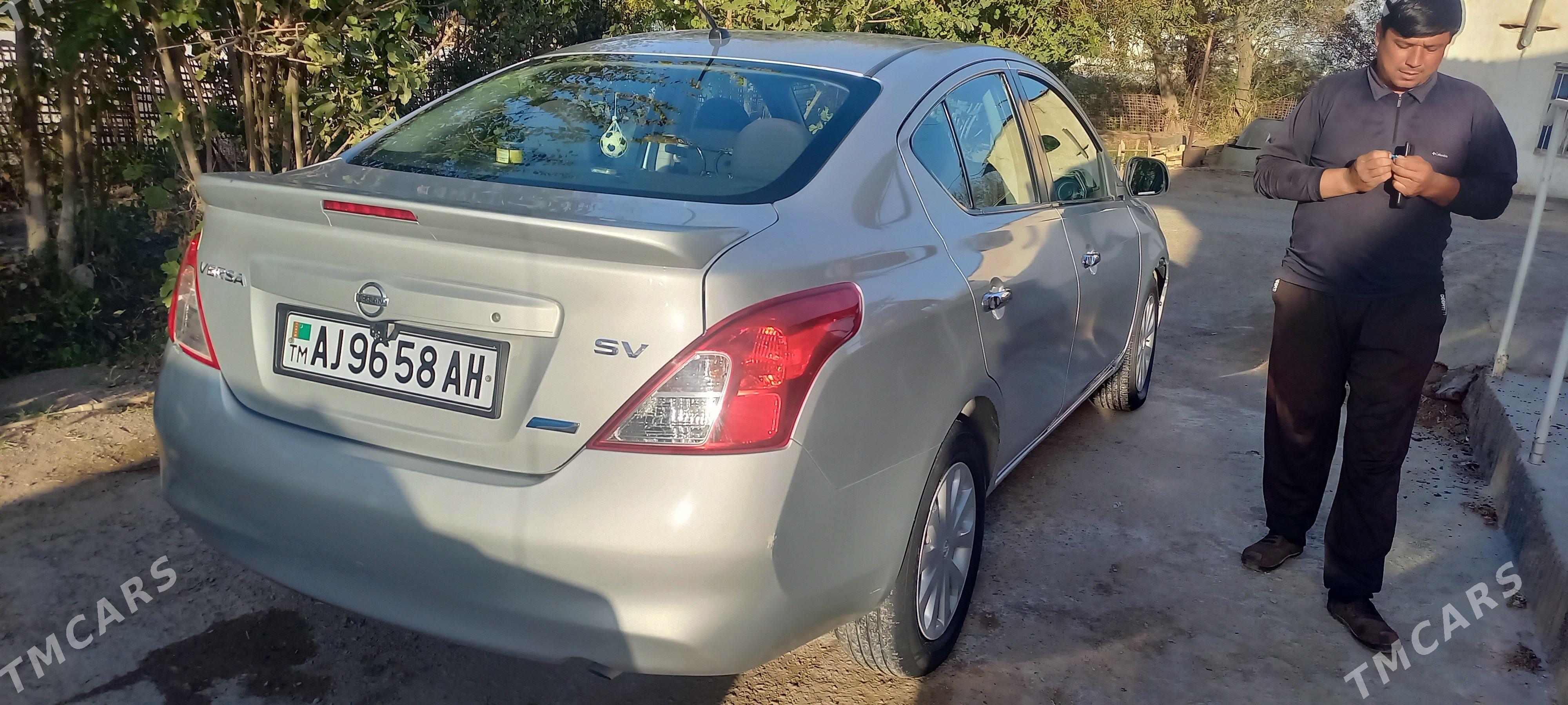 Nissan Versa 2012 - 140 000 TMT - Babadaýhan - img 1