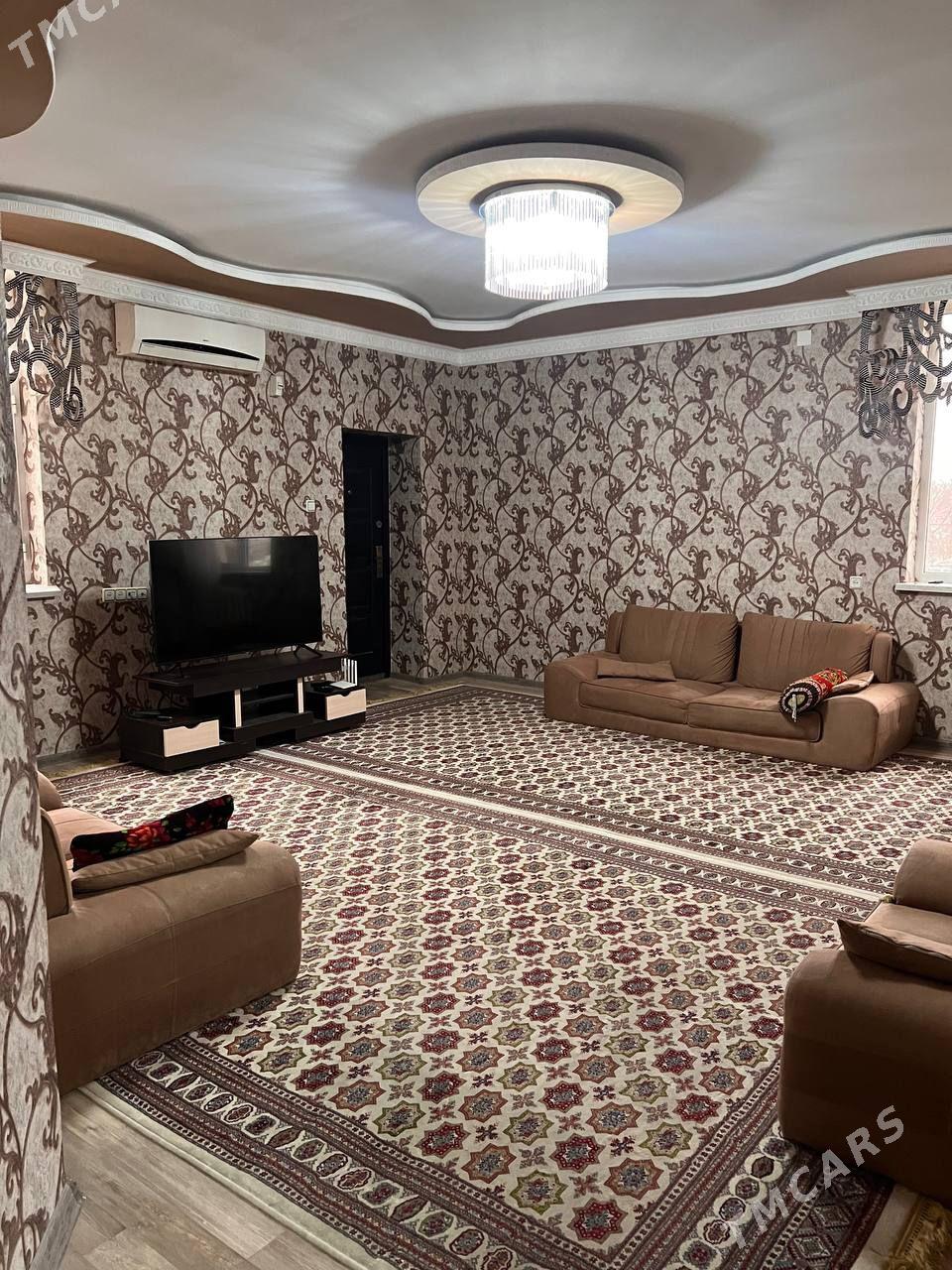 СРОЧНО ПРОДАЕТСЯ КВАРТИРА - Ашхабад - img 1