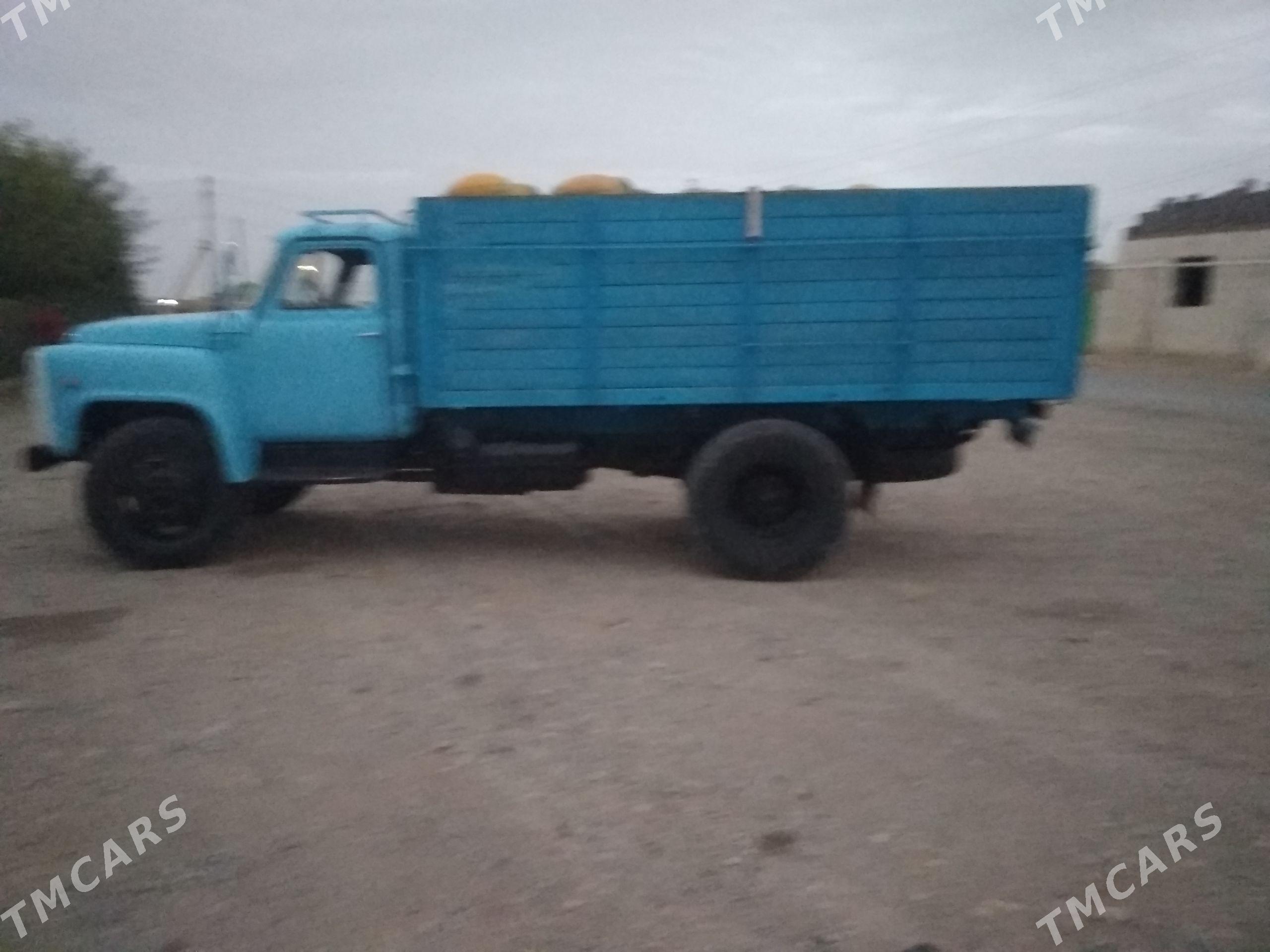 Maz Samosval 2010 - 50 000 TMT - Этрек - img 1