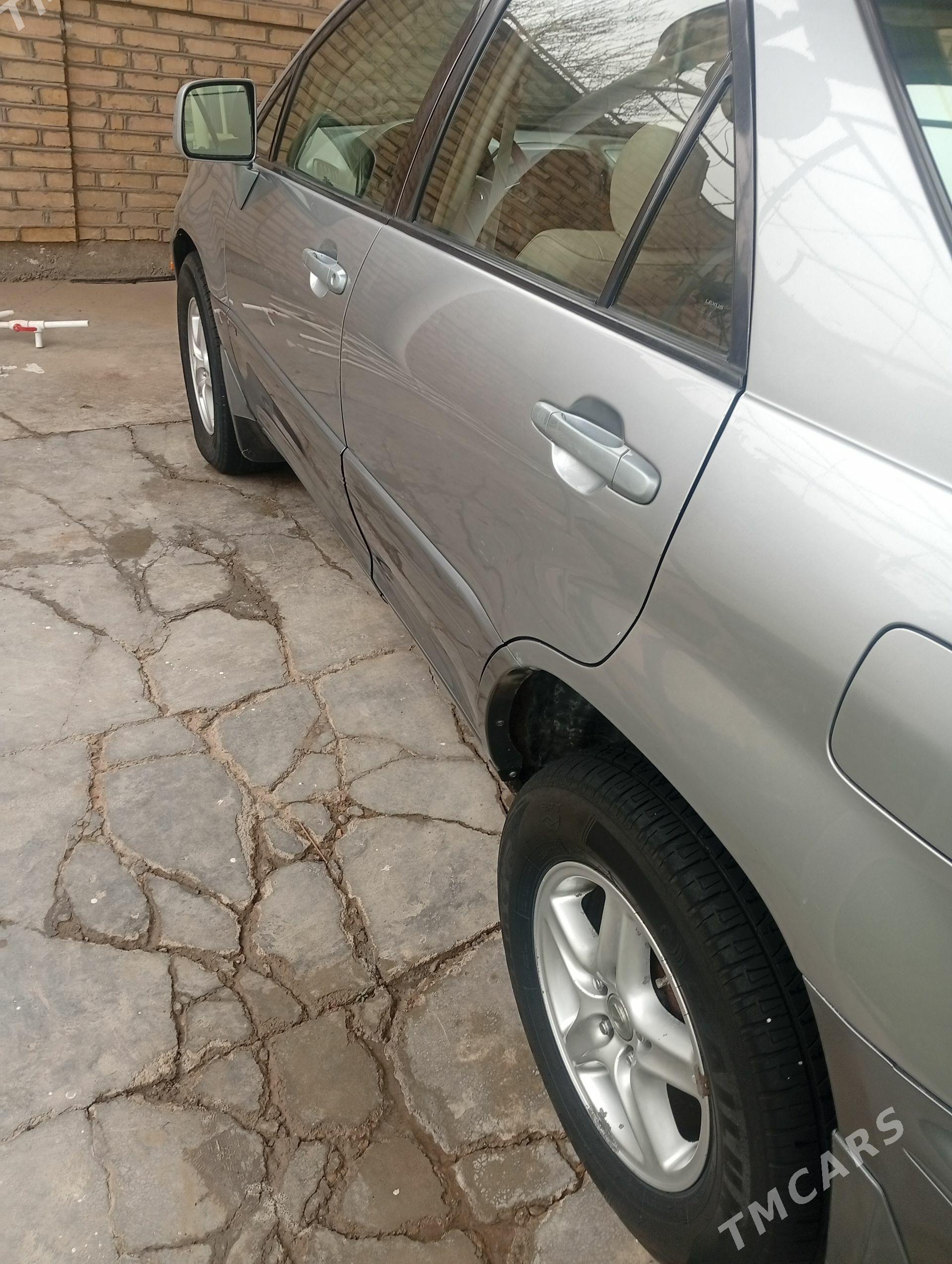 Lexus RX 300 2002 - 240 000 TMT - Mary - img 1