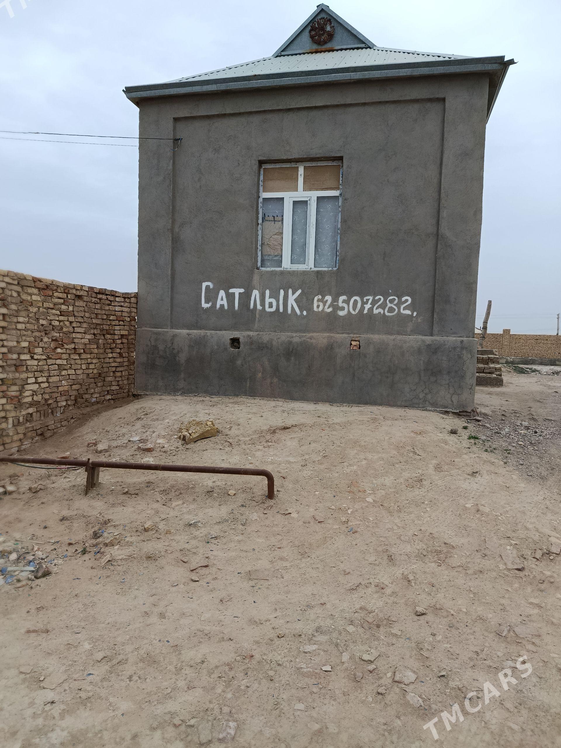 Satlyk jay - Baýramaly - img 1