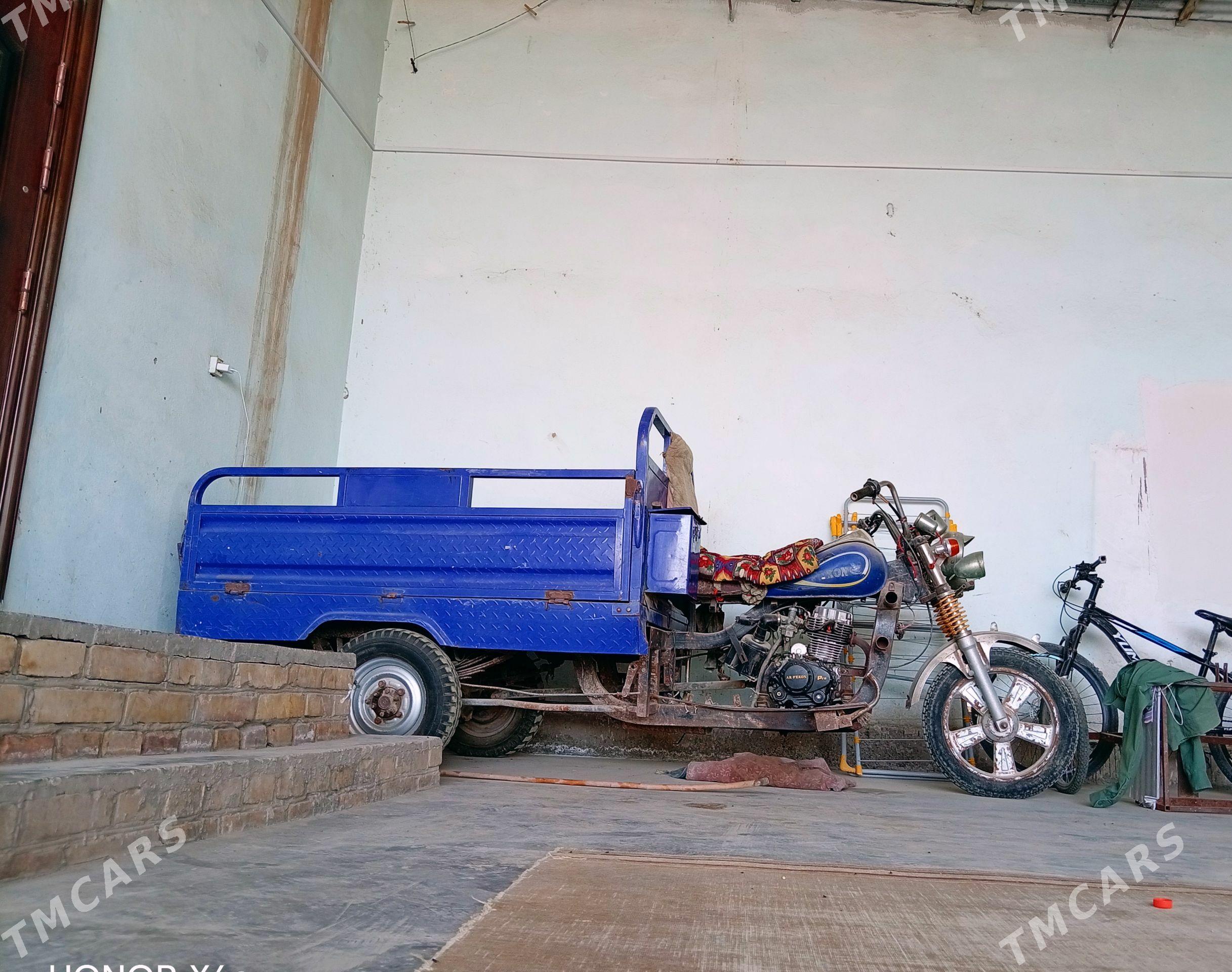 Fekon FK200-14G 2014 - 11 000 TMT - Дянев - img 1