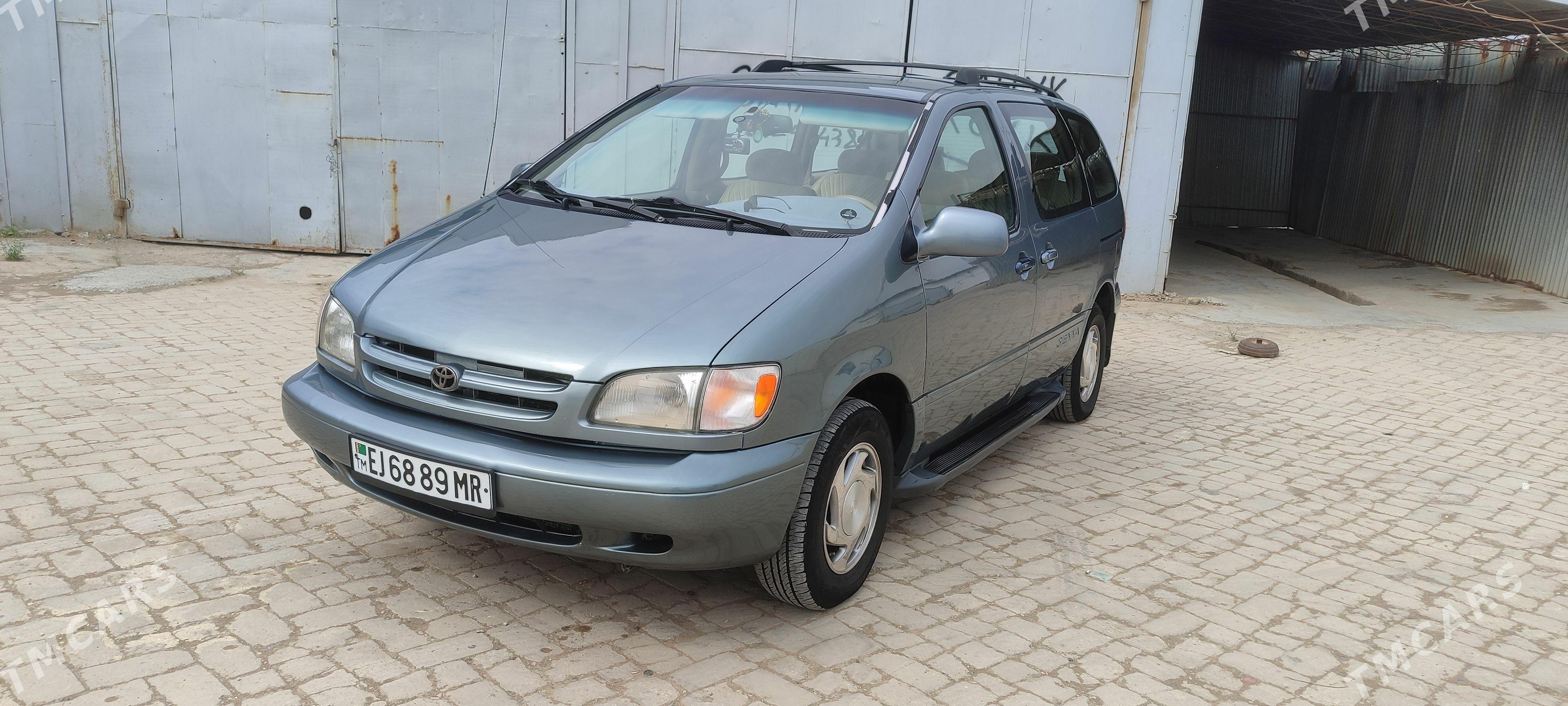 Toyota Sienna 2000 - 200 000 TMT - Ýolöten - img 1