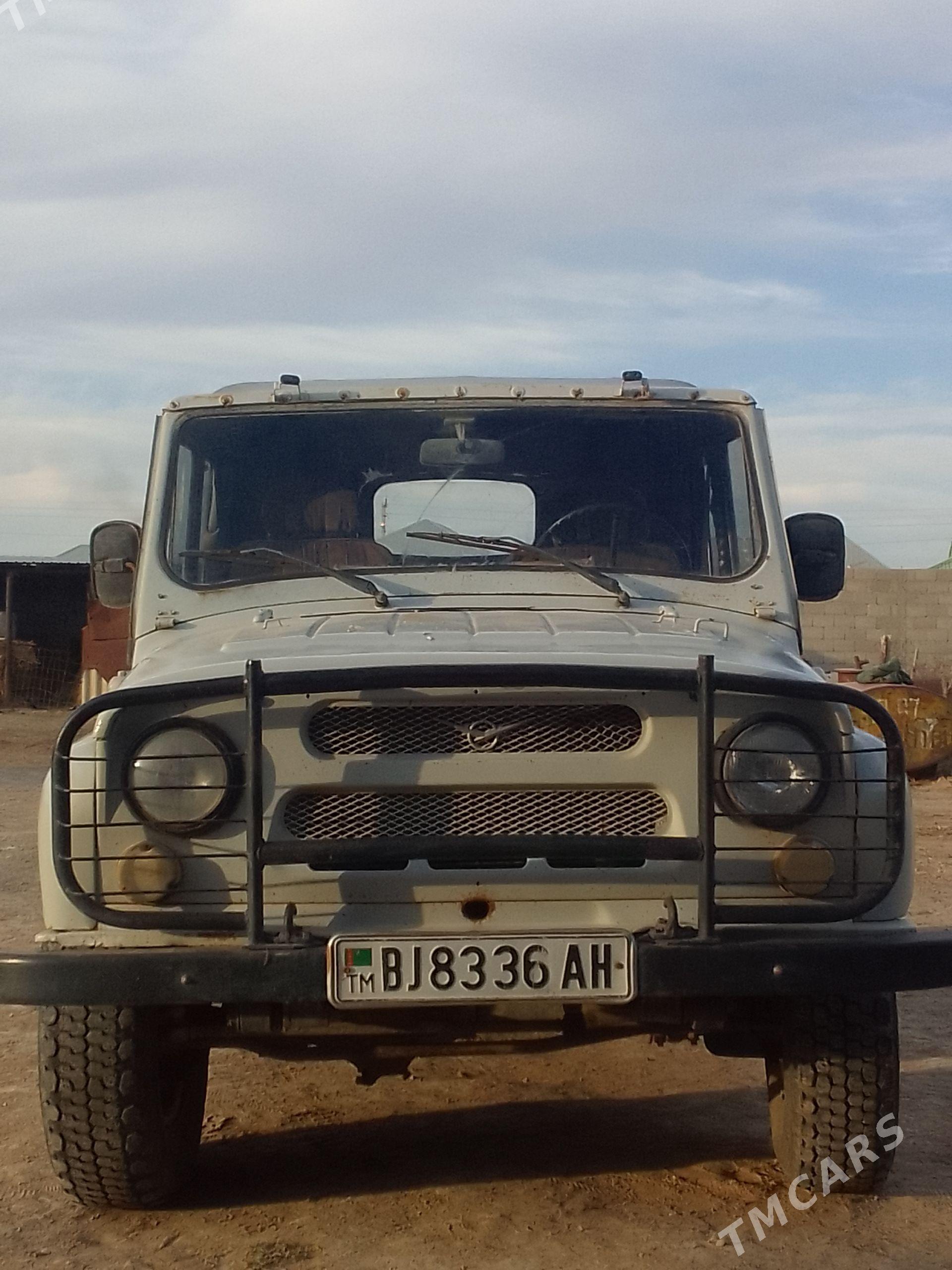 UAZ 469 1999 - 35 000 TMT - Ýaşlyk - img 1