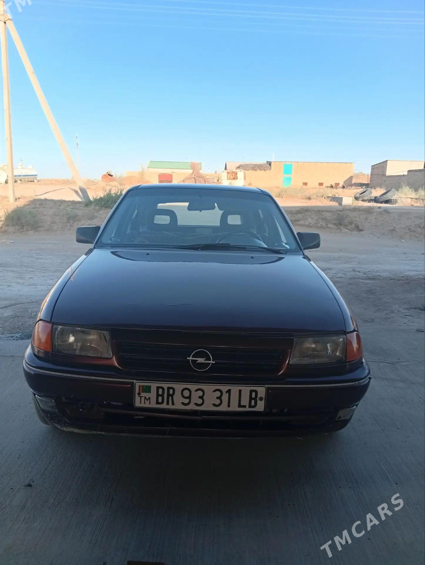 Opel Astra 1992 - 35 000 TMT - Saýat - img 1