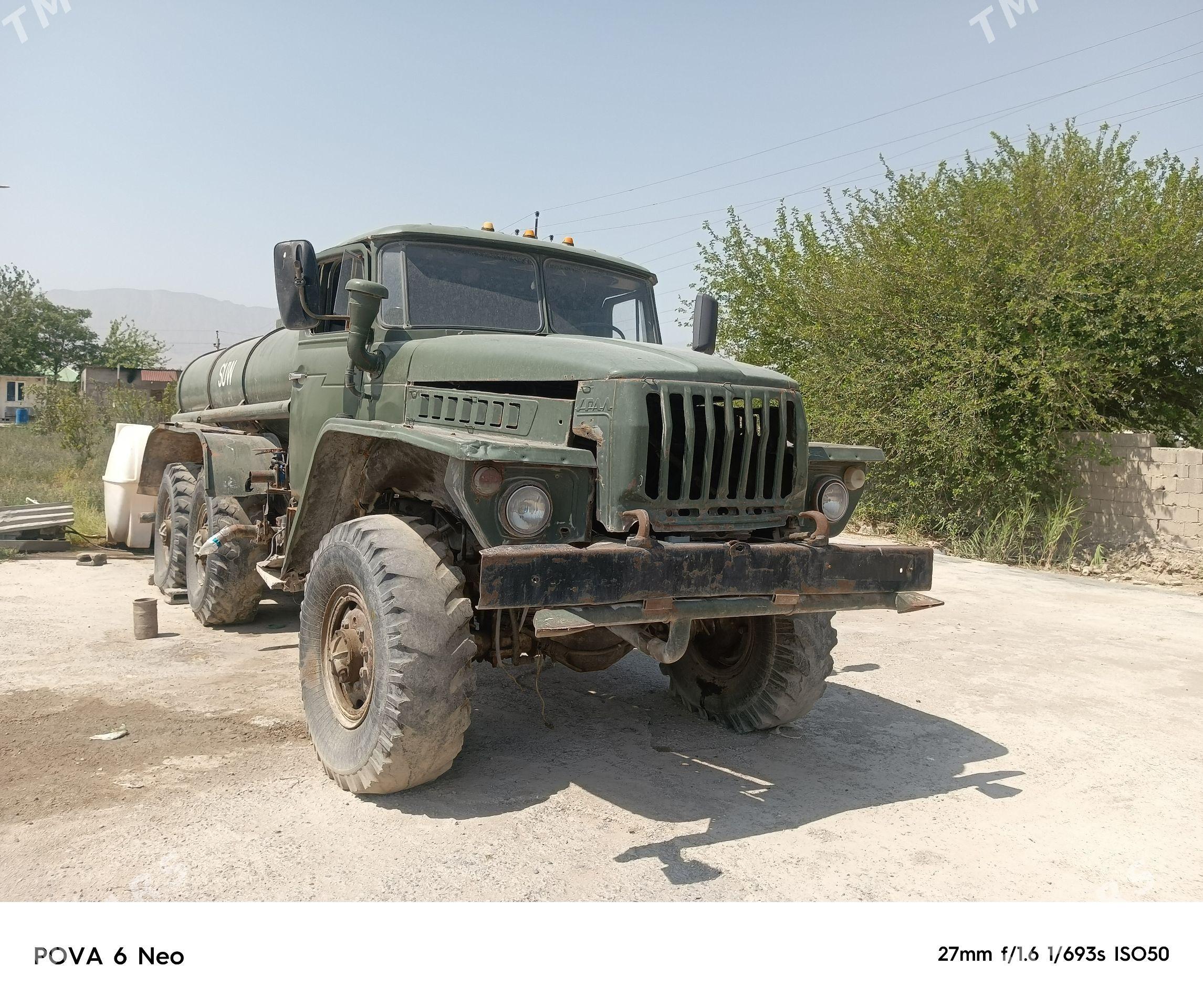 Ural 5557 1999 - 120 000 TMT - Гёкдже - img 1
