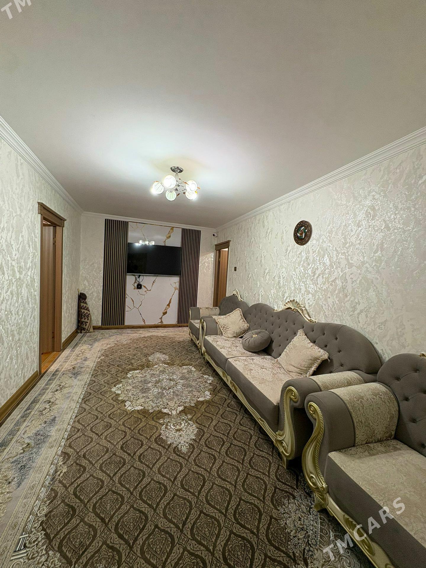 Śok Baha 9 mkr 4/1 et 2 kom - 9 мкр - img 1