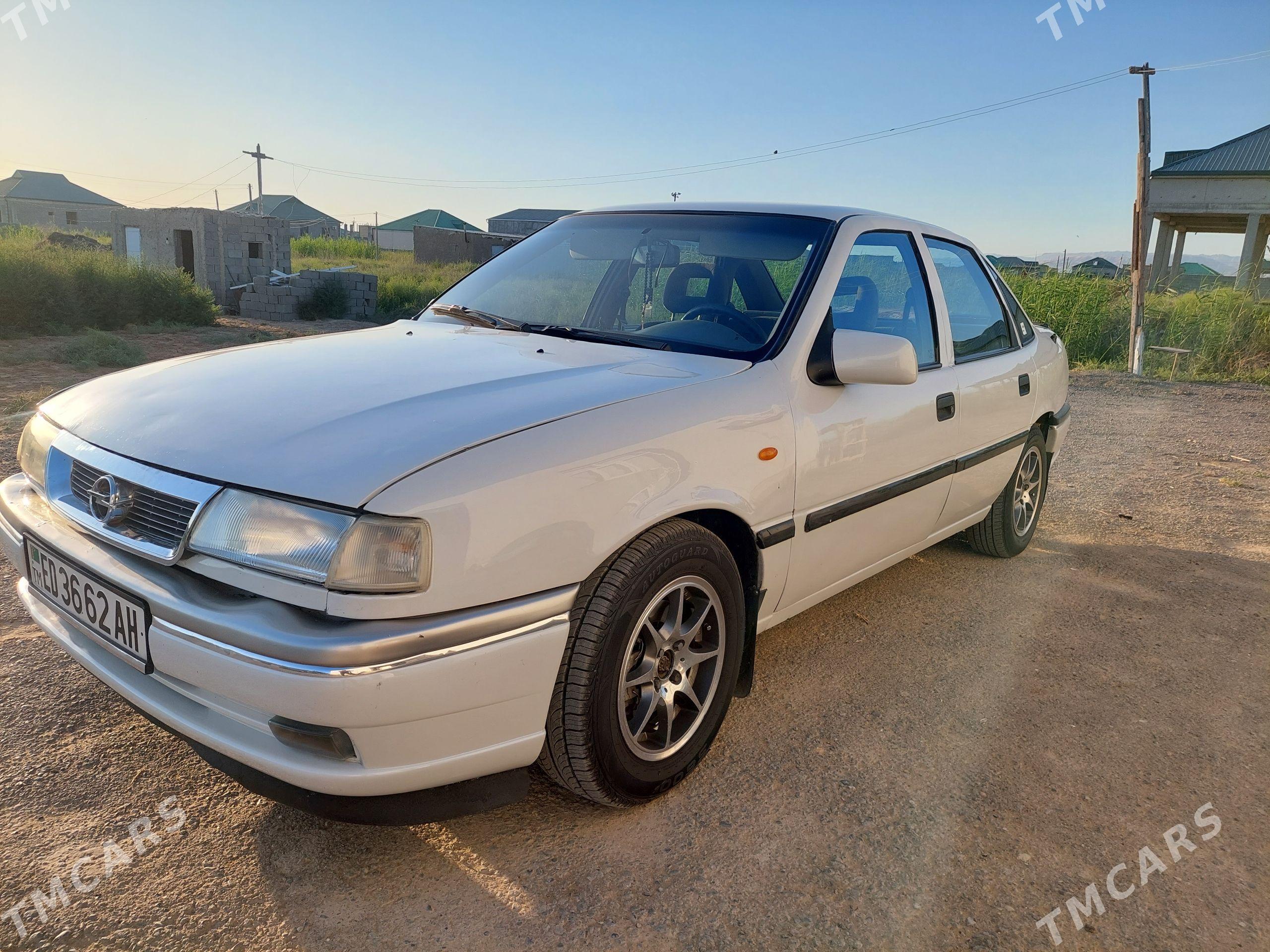 Opel Vectra 1995 - 50 000 TMT - Анев - img 1
