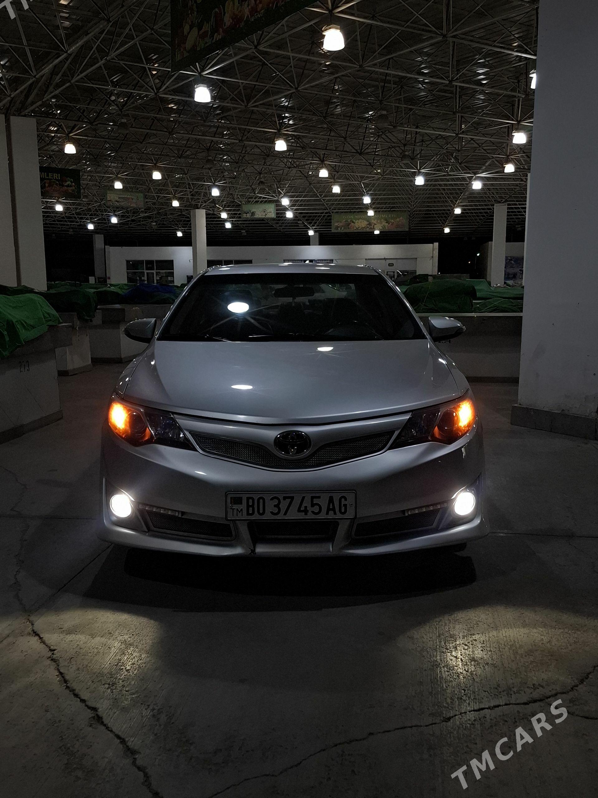 Toyota Camry 2013 - 237 000 TMT - Ашхабад - img 1
