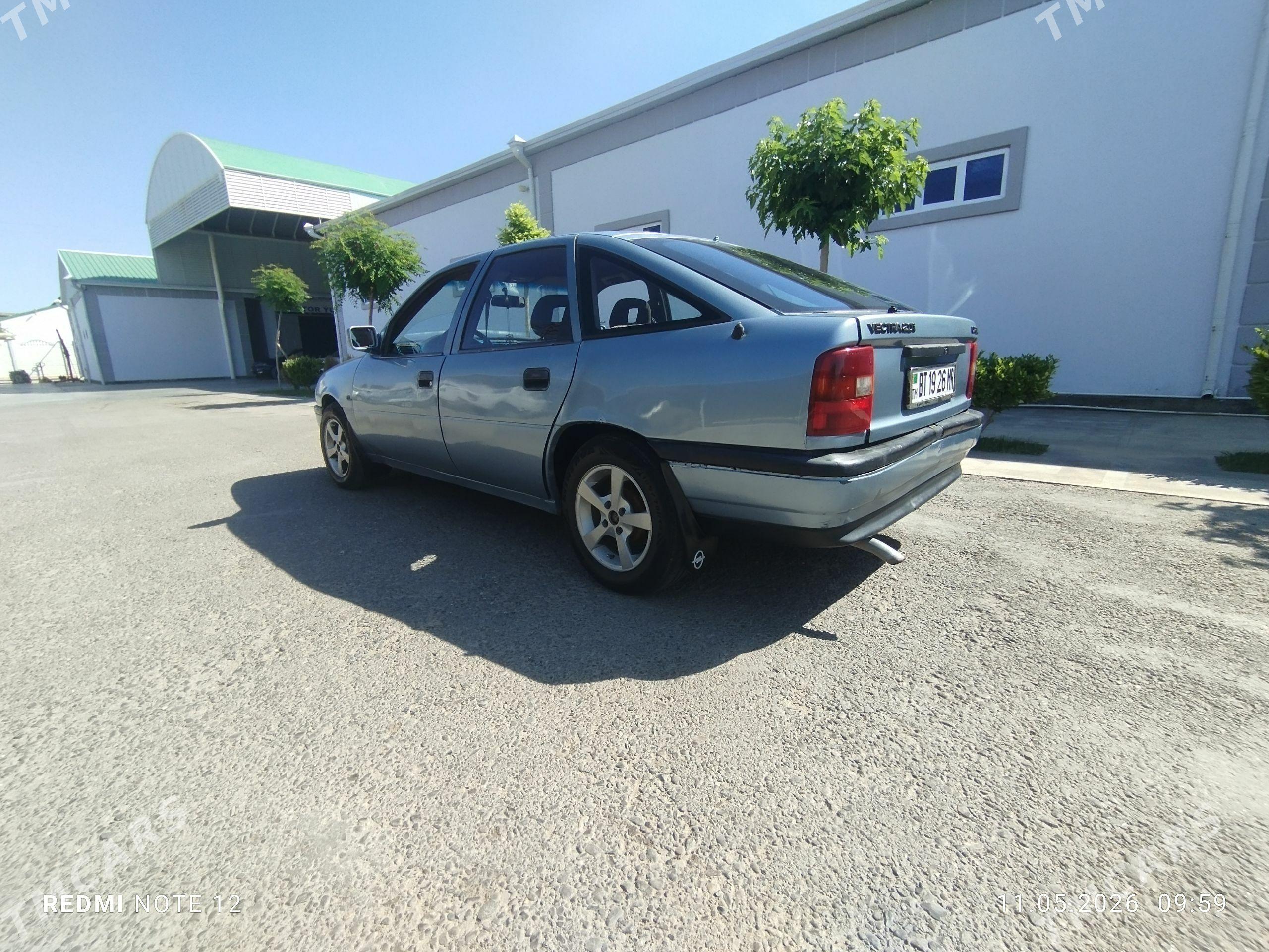 Opel Vectra 1989 - 24 000 TMT - Mary - img 1