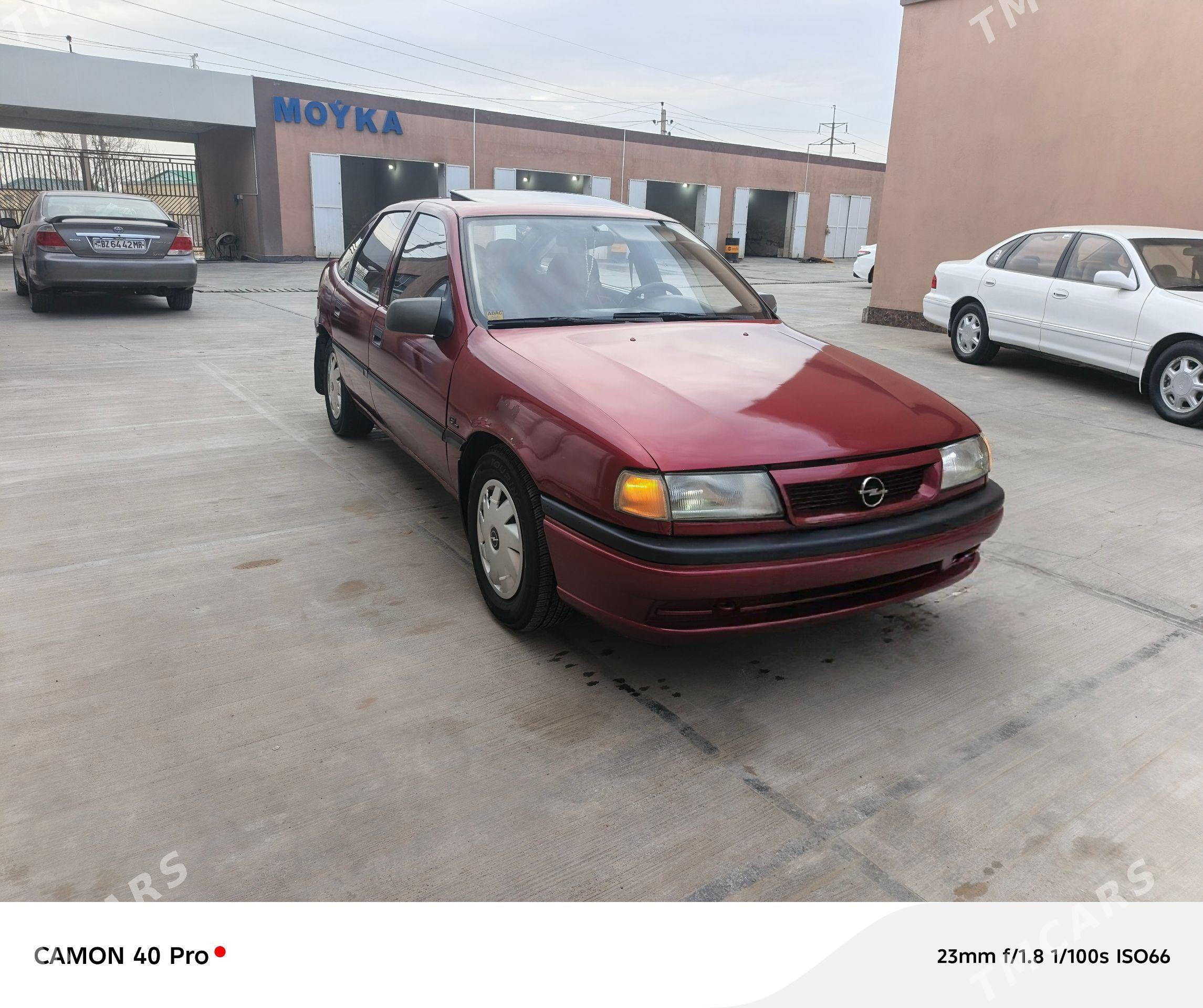 Opel Vectra 1993 - 45 000 TMT - Mary - img 1