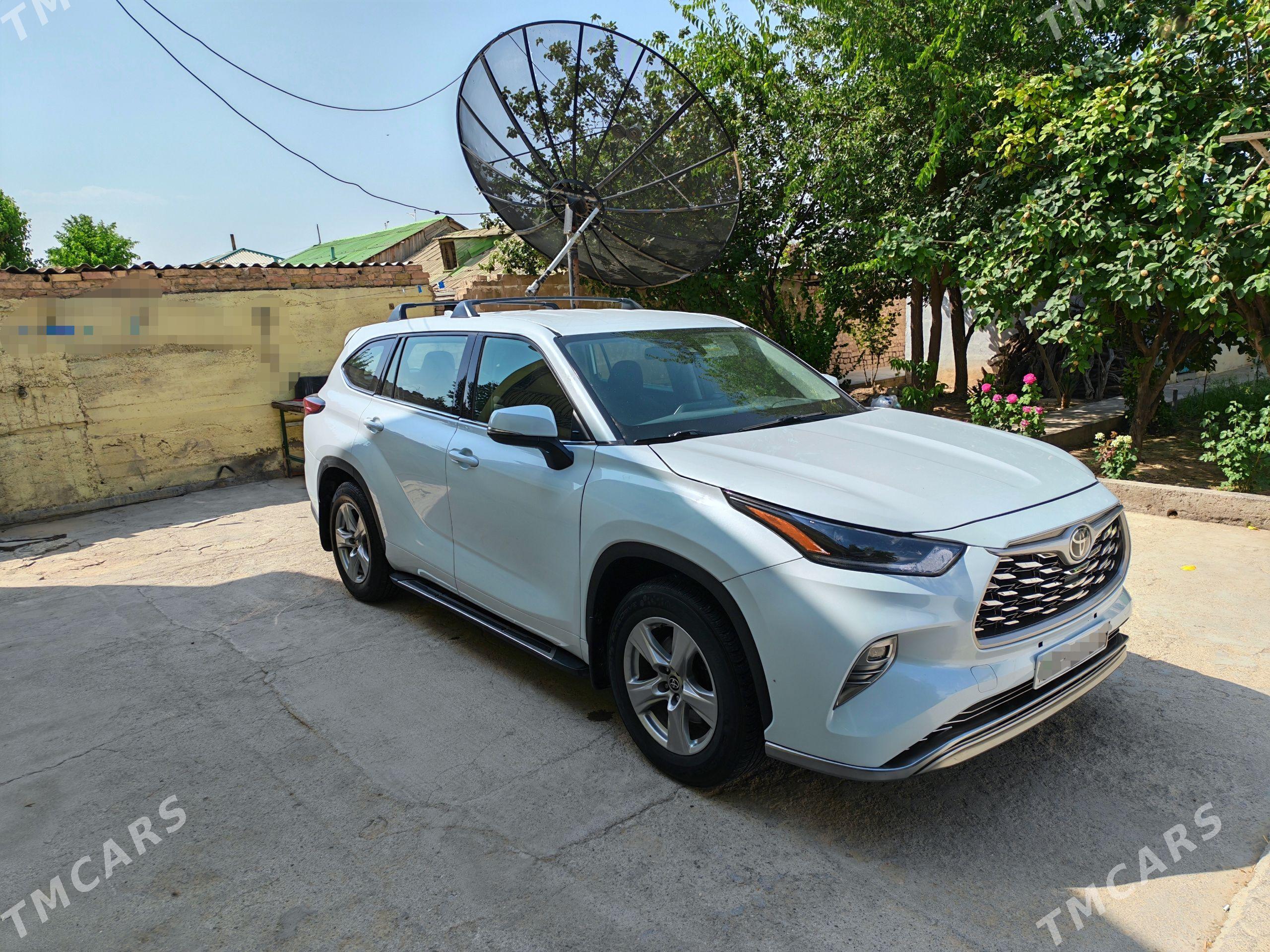 Toyota Highlander 2022 - 507 000 TMT - Ашхабад - img 1