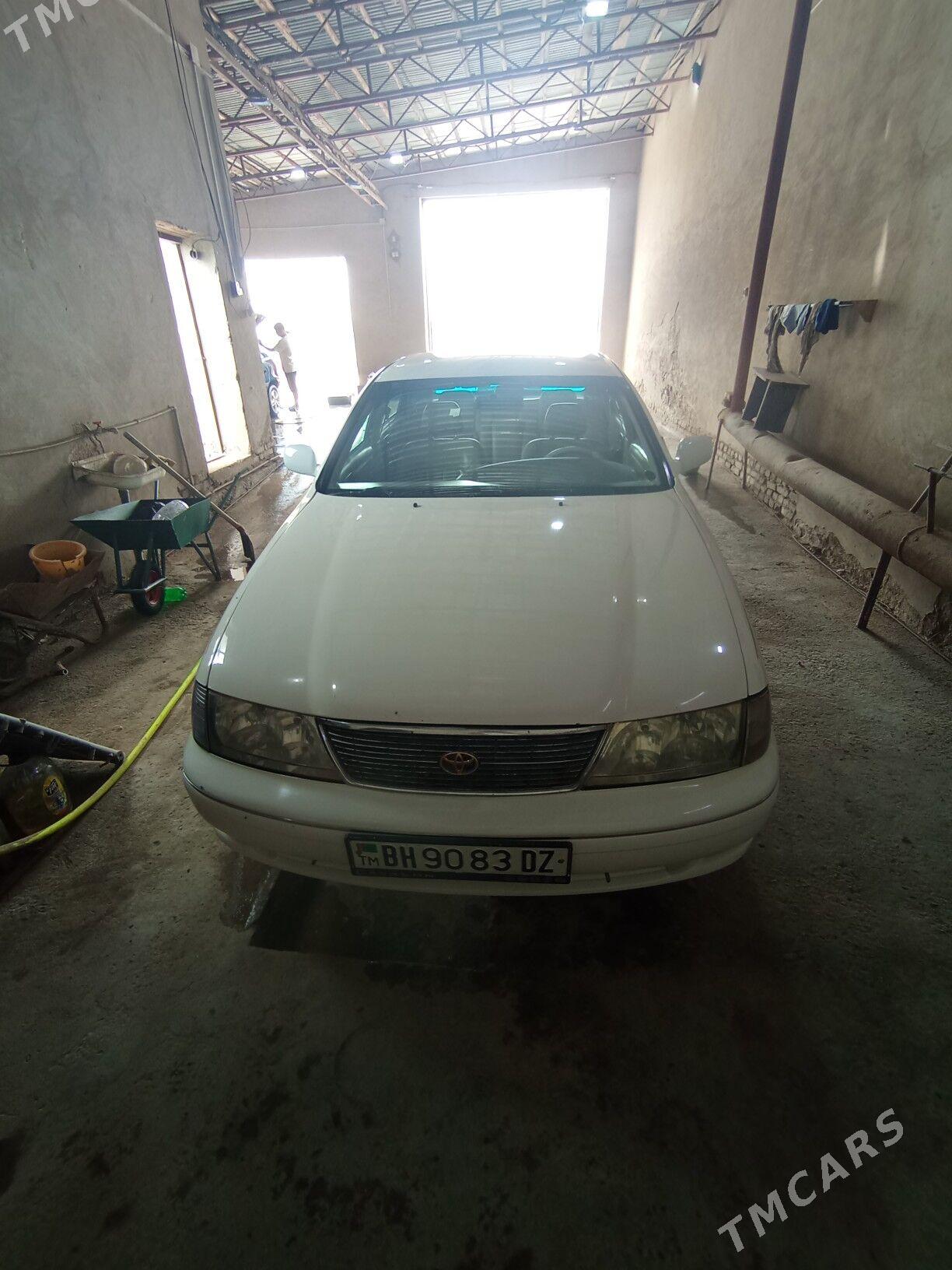 Toyota Avalon 1999 - 130 000 TMT - Gurbansoltan Eje - img 1