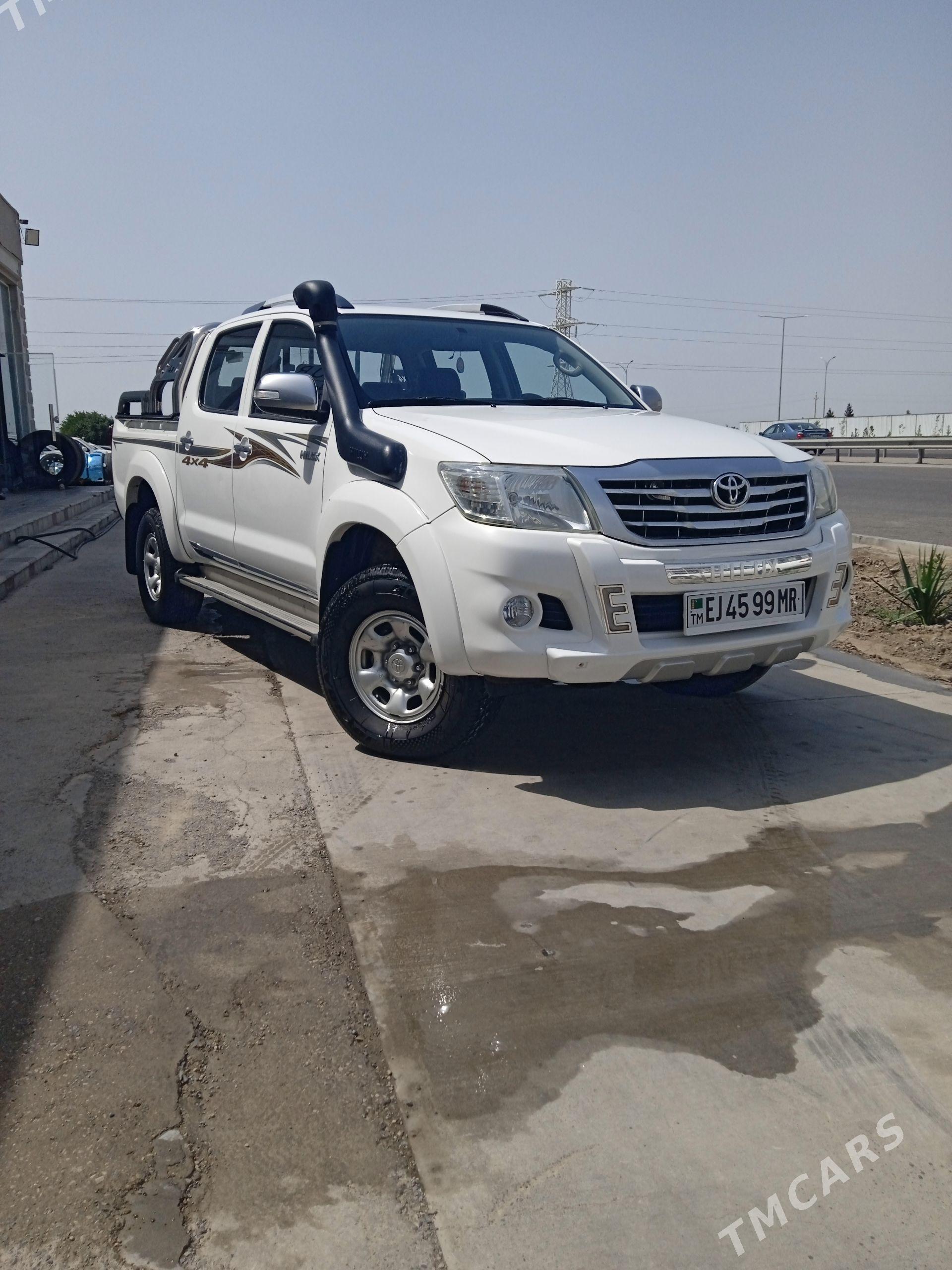 Toyota Hilux 2014 - 400 000 TMT - Mary - img 1