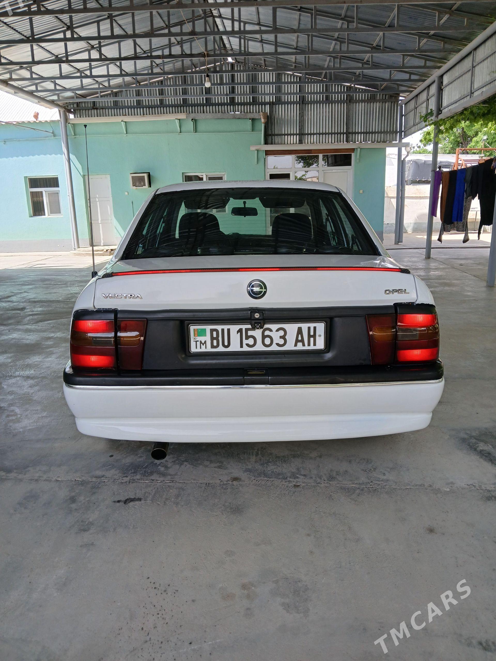 Opel Vectra 1993 - 53 000 TMT - Kaka - img 1