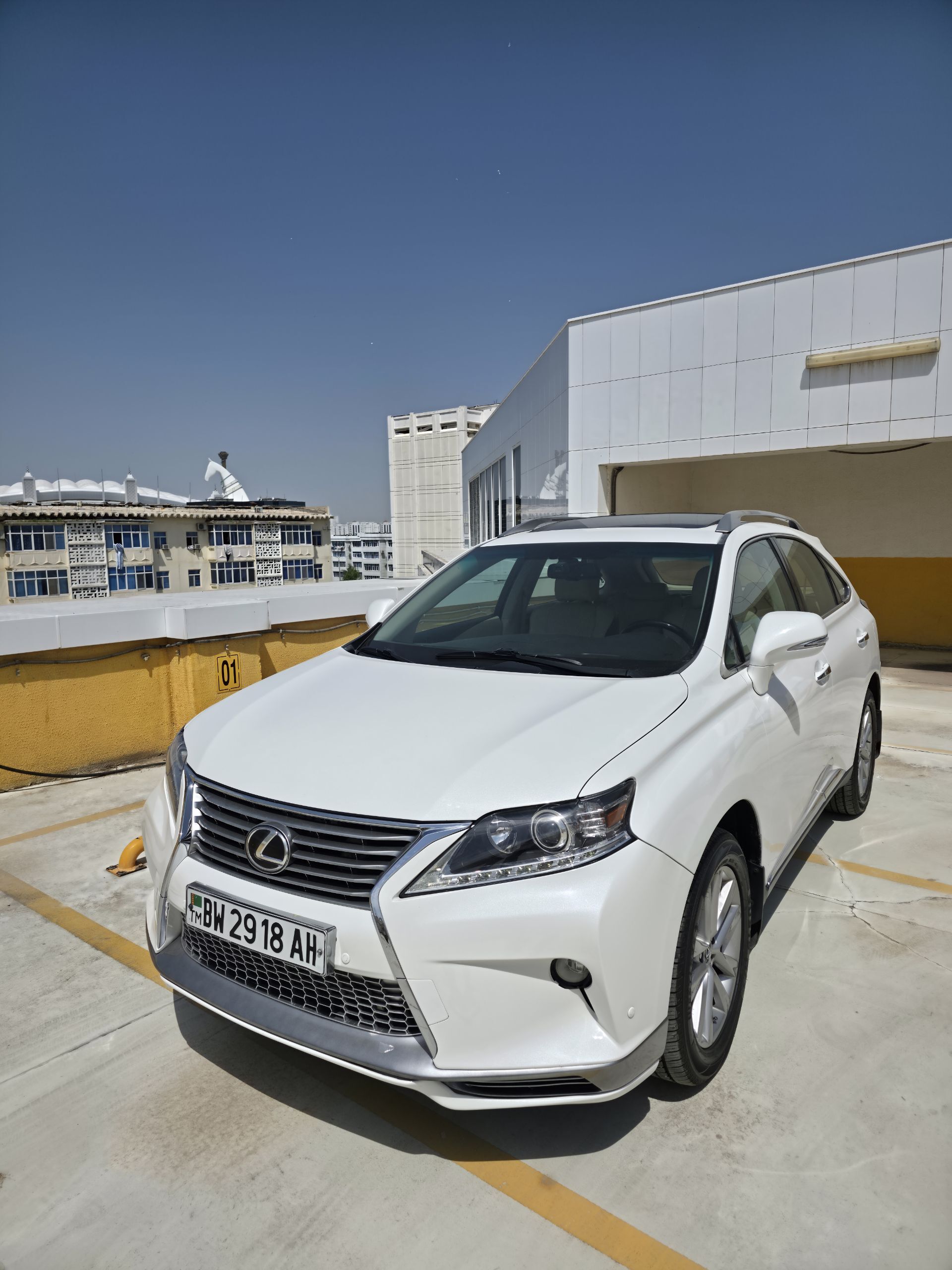Lexus RX 350 2015 - 355 000 TMT - Parahat 2 - img 1