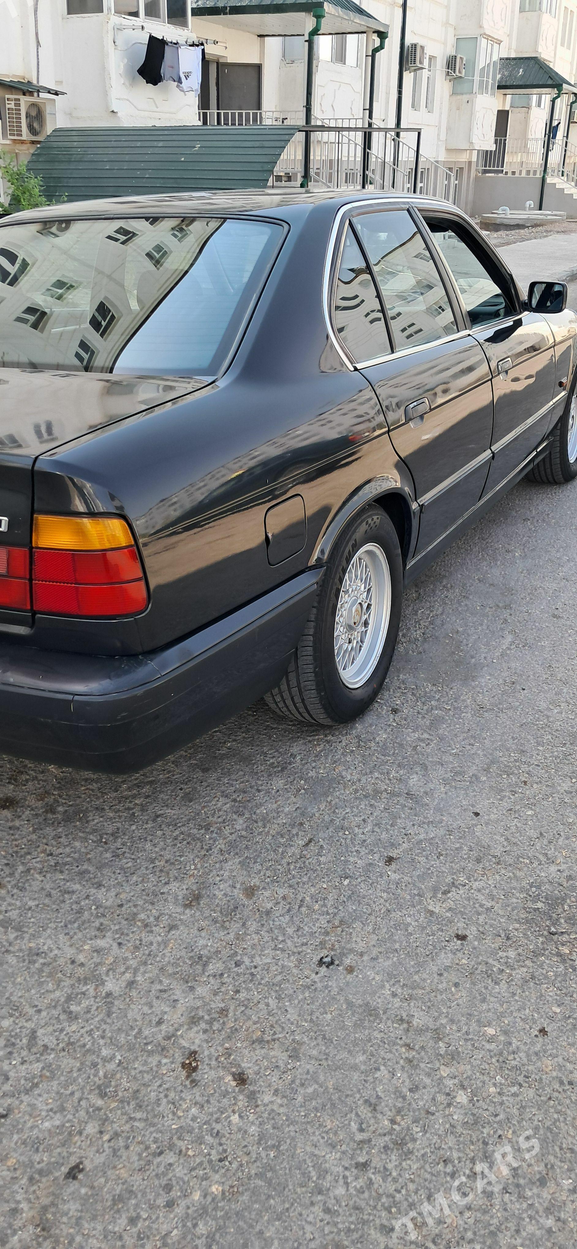 BMW 525 1991 - 66 000 TMT - Балканабат - img 1