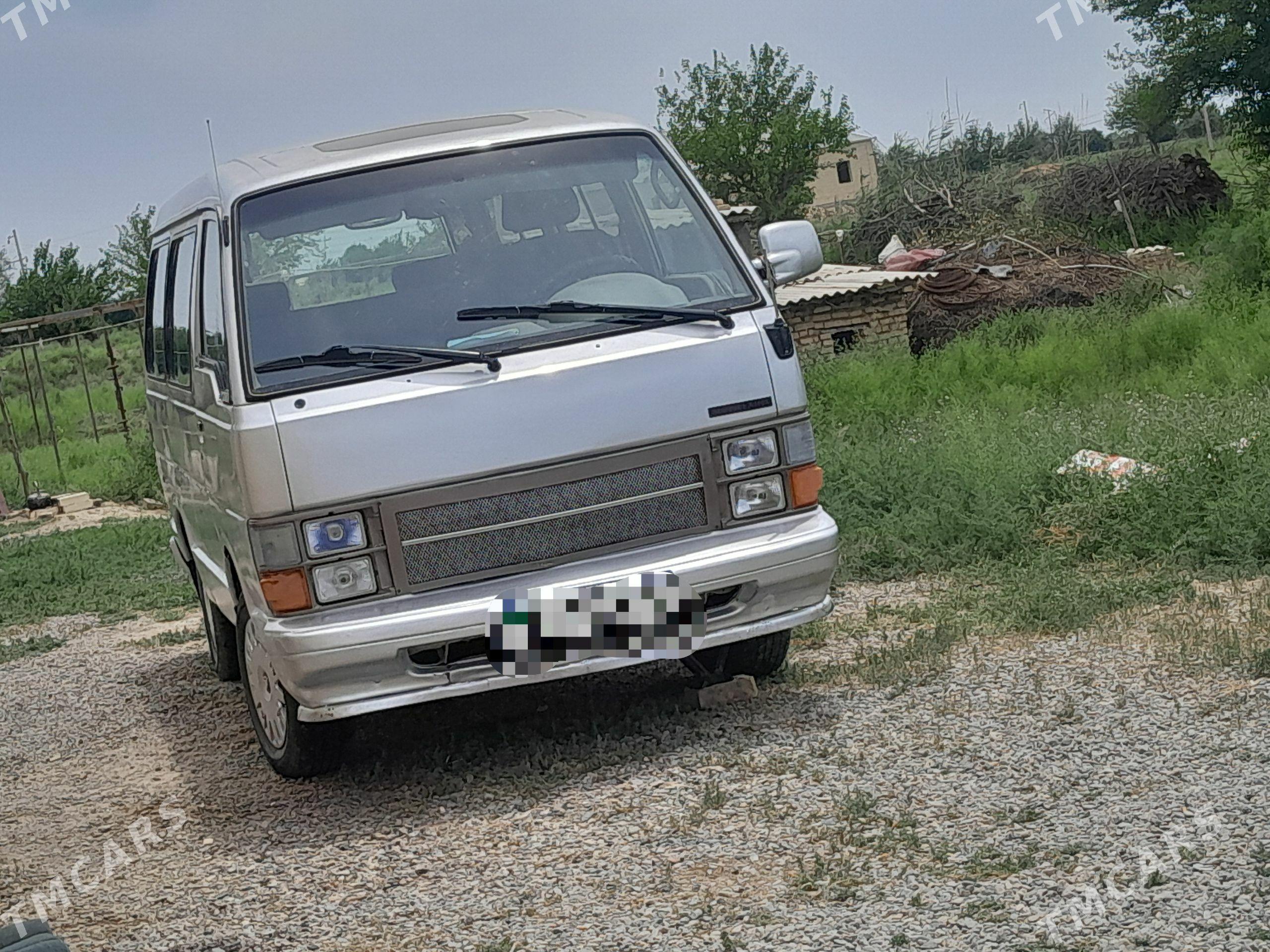 Toyota Hiace 1990 - 60 000 TMT - Mary - img 1