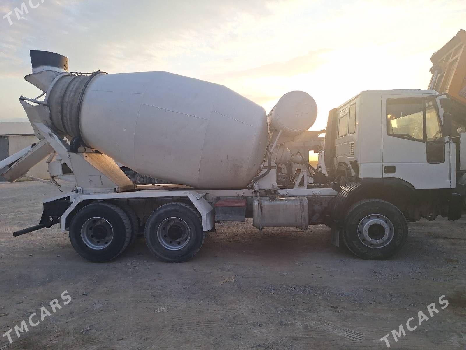 Iveco Trakker 1999 - 210 000 TMT - Aşgabat - img 1