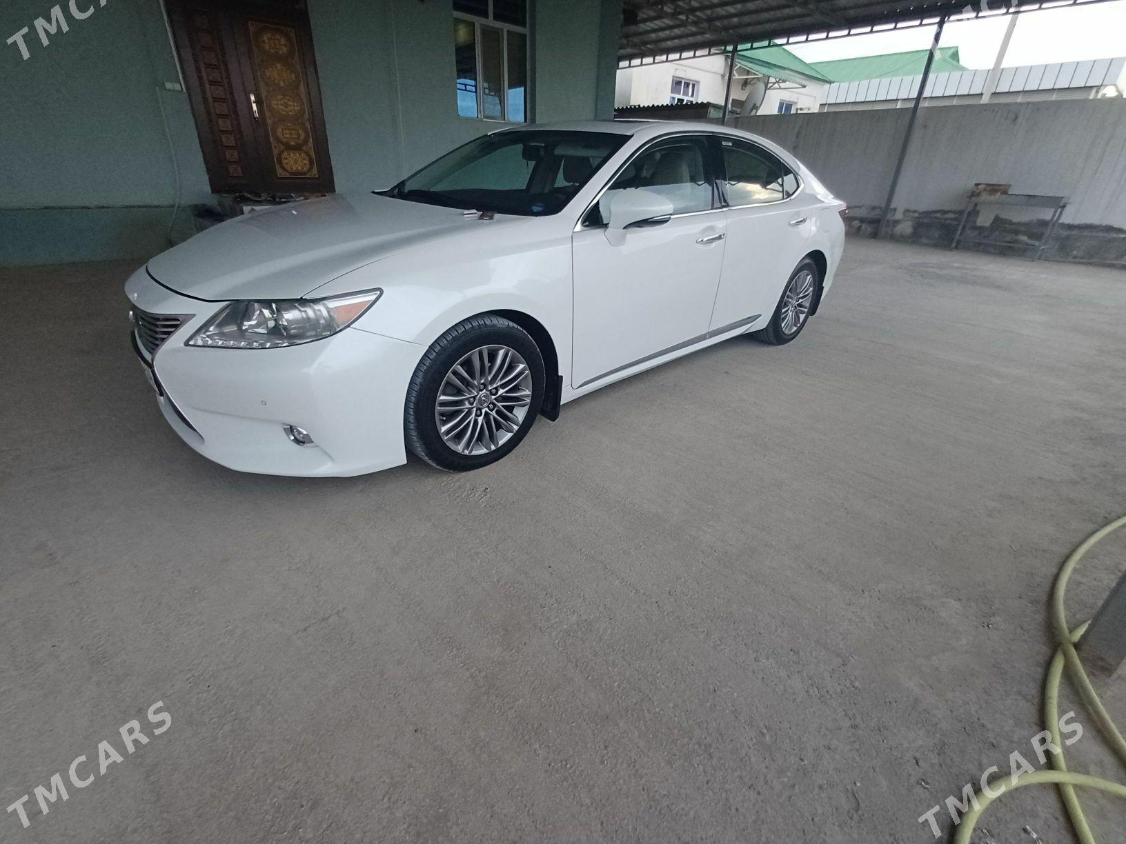 Lexus ES 350 2014 - 385 000 TMT - Änew - img 1