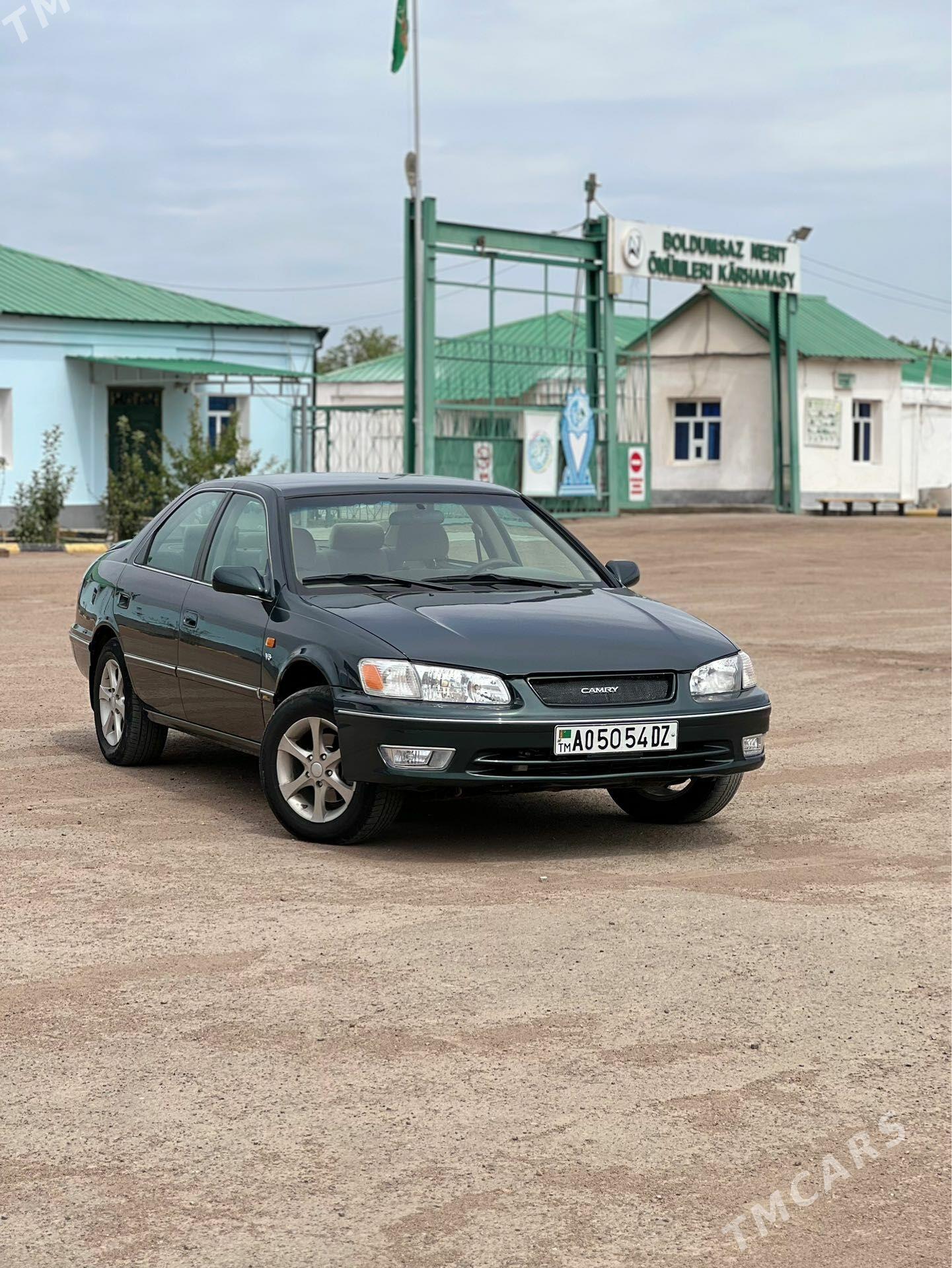 Toyota Camry 2001 - 169 000 TMT - Boldumsaz - img 1