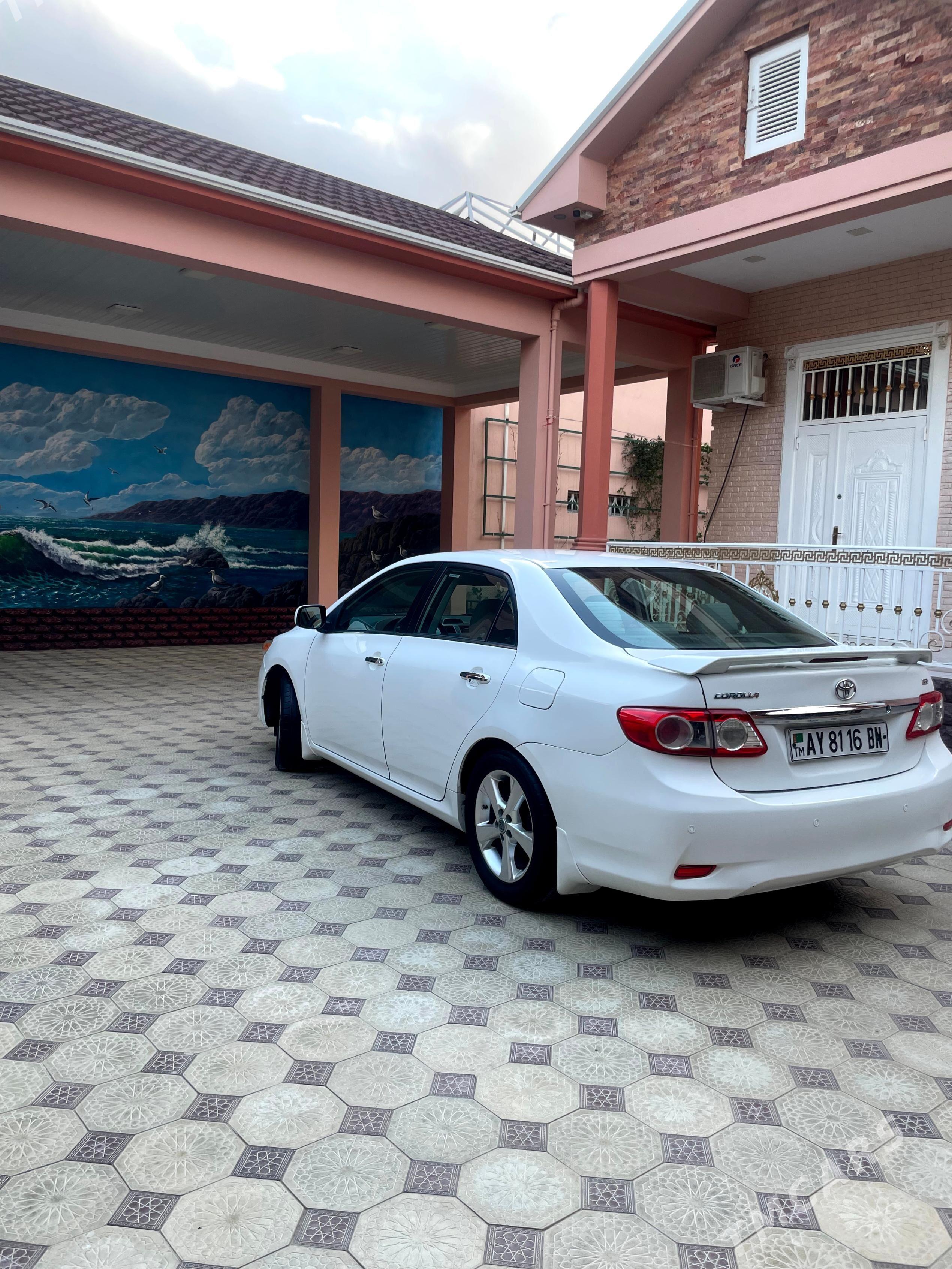 Toyota Corolla 2013 - 180 000 TMT - Туркменбаши - img 1