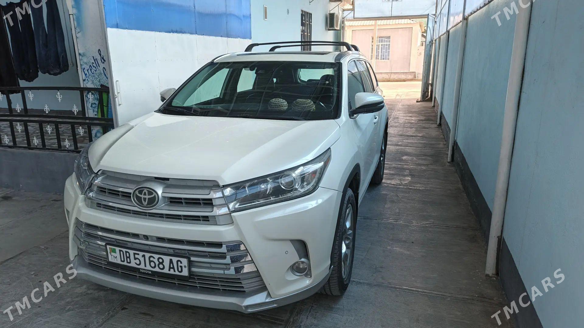 Toyota Highlander 2019 - 490 000 TMT - Aşgabat - img 1