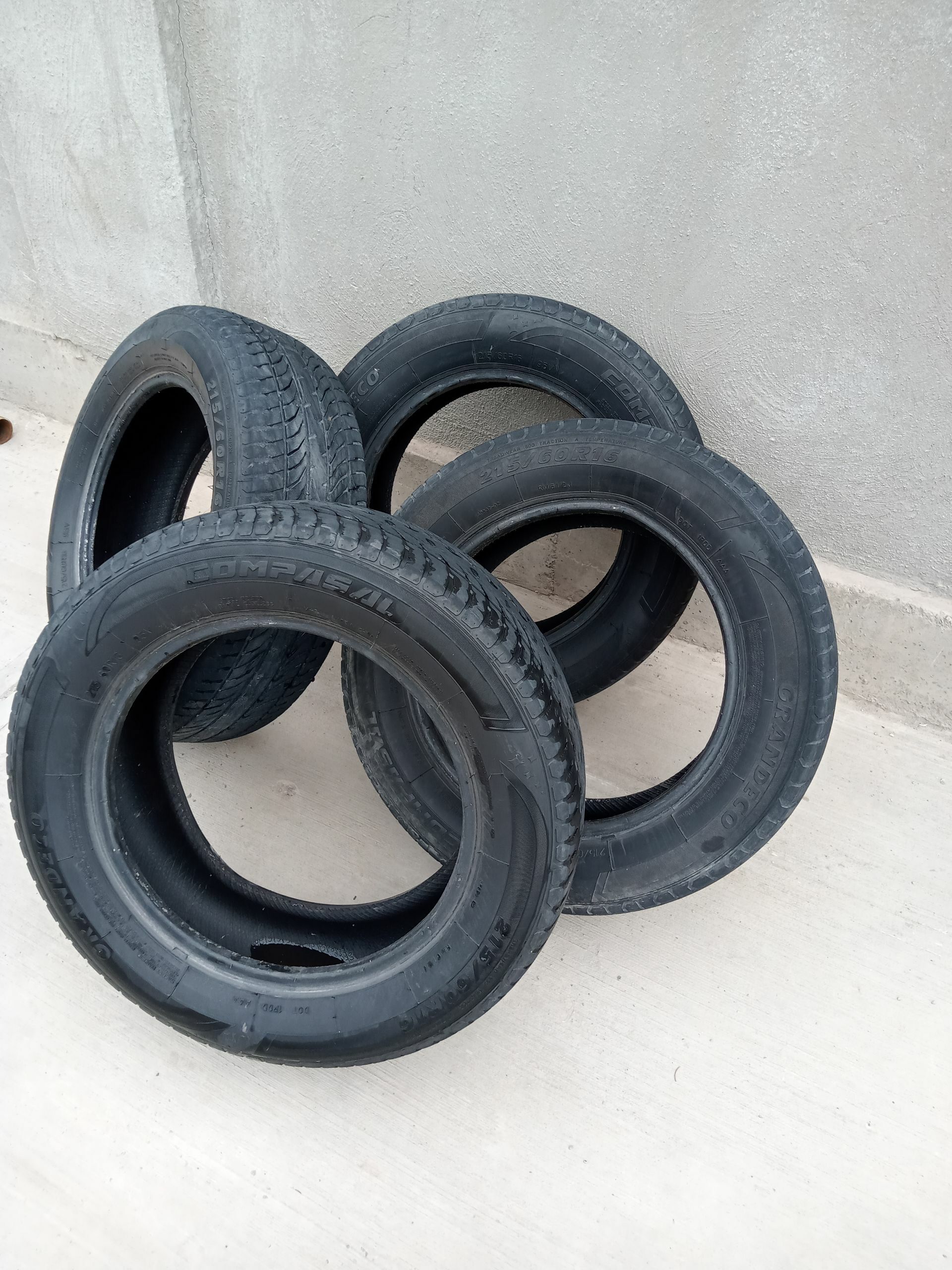 pokryşka 215/60R16 1 000 TMT - Дашогуз - img 1