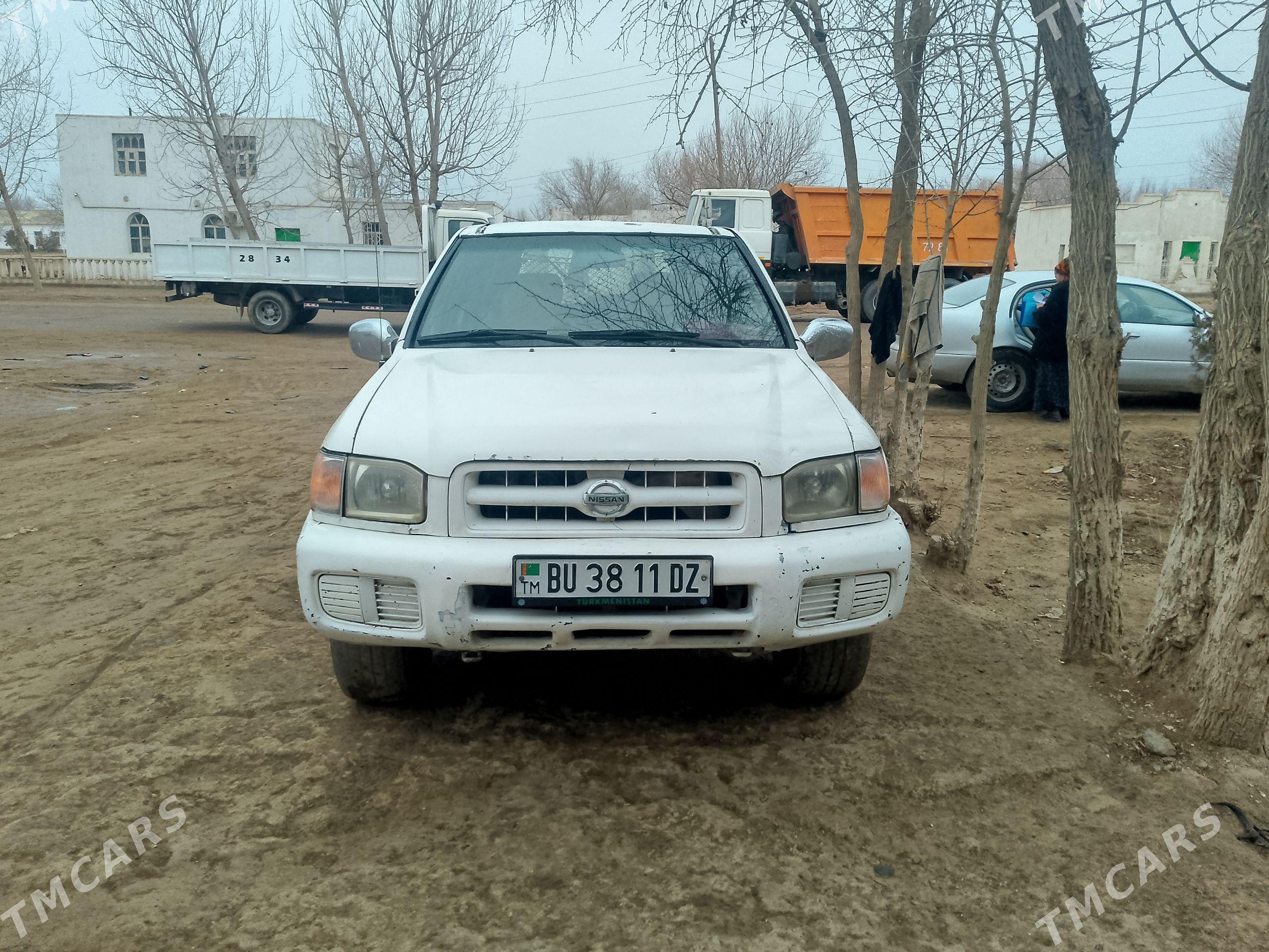 Nissan Pathfinder 2001 - 60 000 TMT - Boldumsaz - img 1