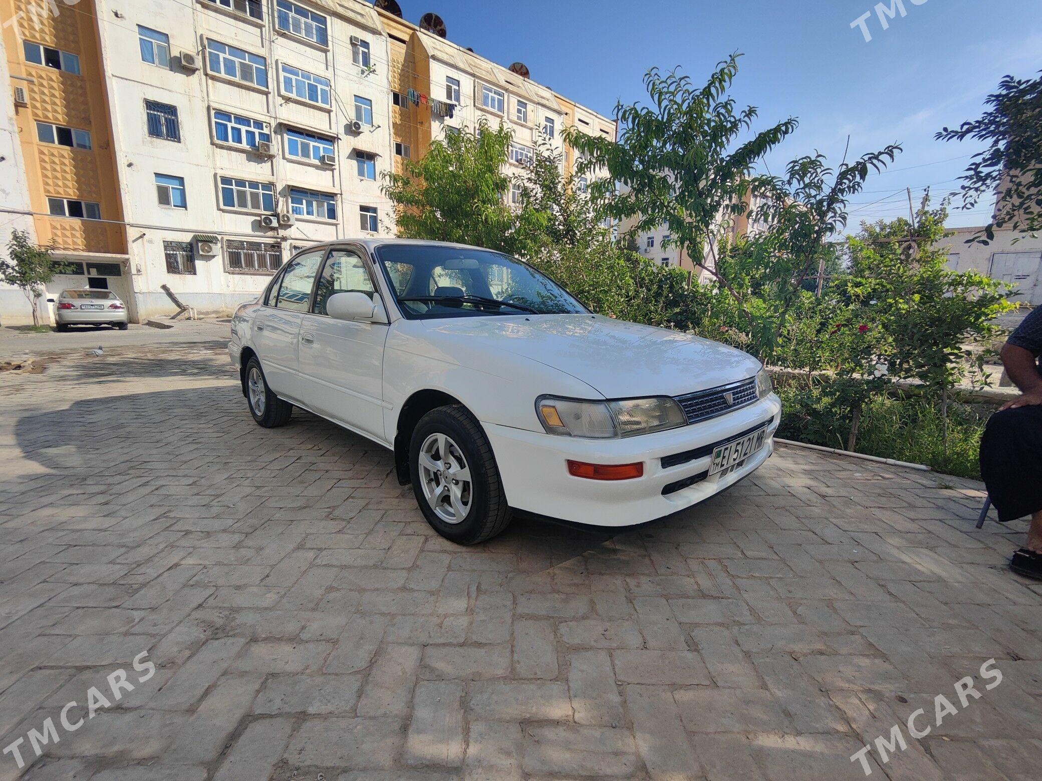 Toyota Corolla 1995 - 55 000 TMT - Байрамали - img 1