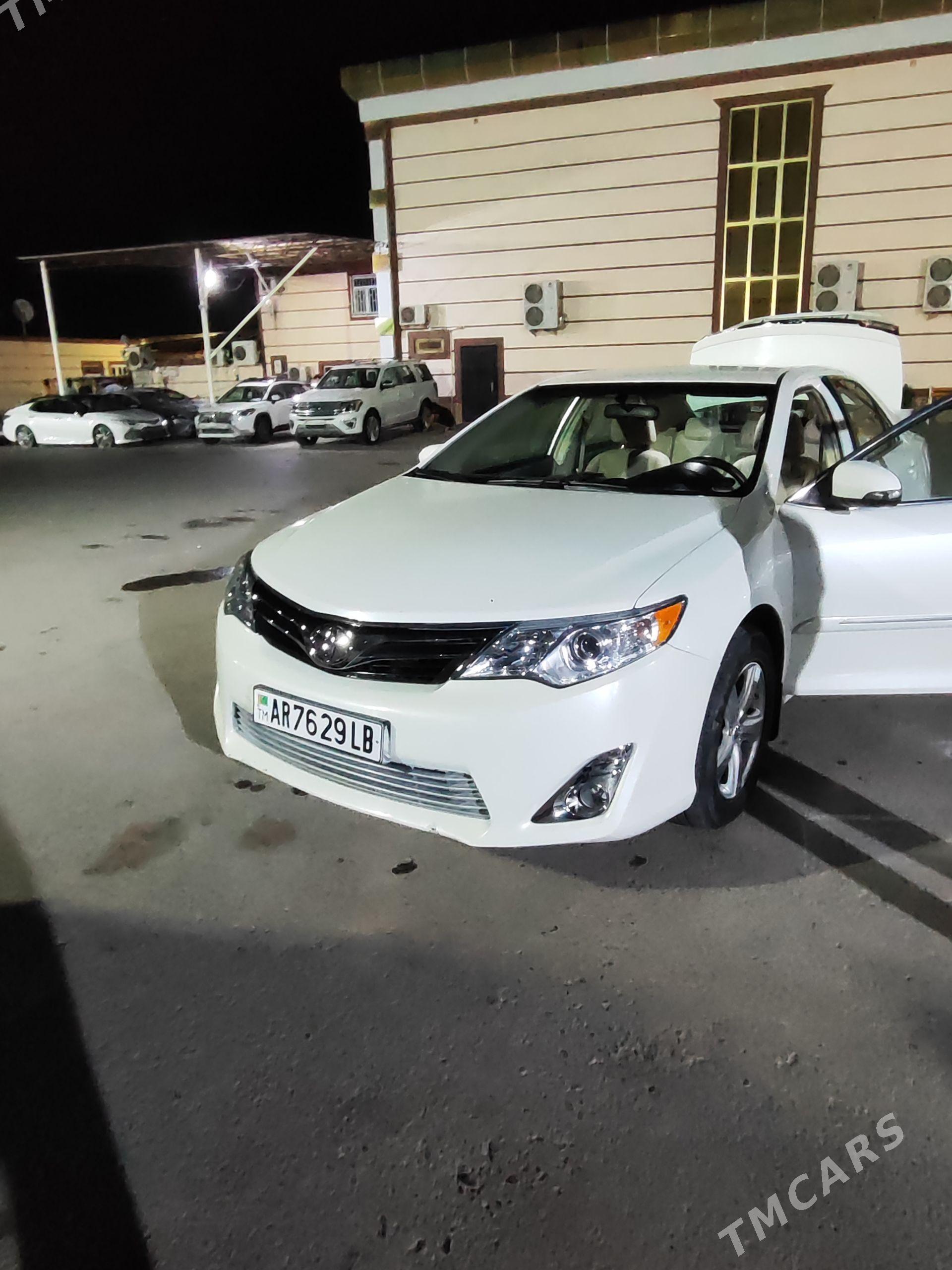 Toyota Camry 2012 - 240 000 TMT - Туркменабат - img 1