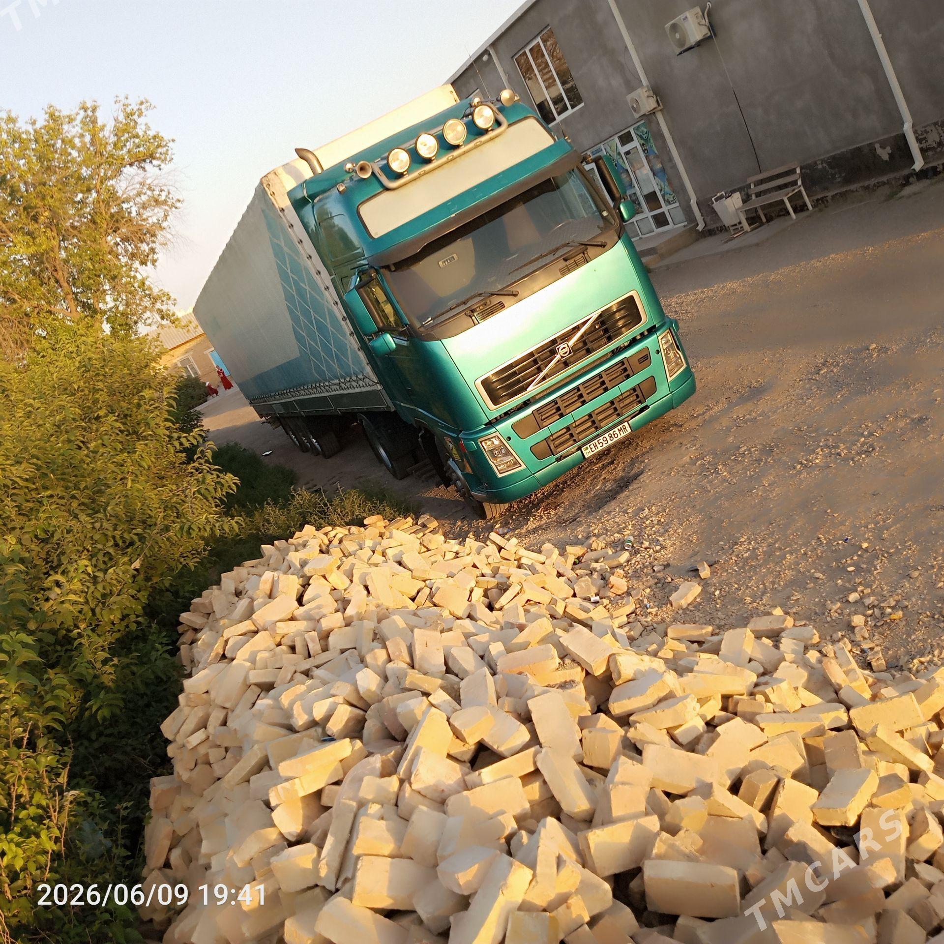 Volvo FH 460 2002 - 995 000 TMT - Mary - img 1