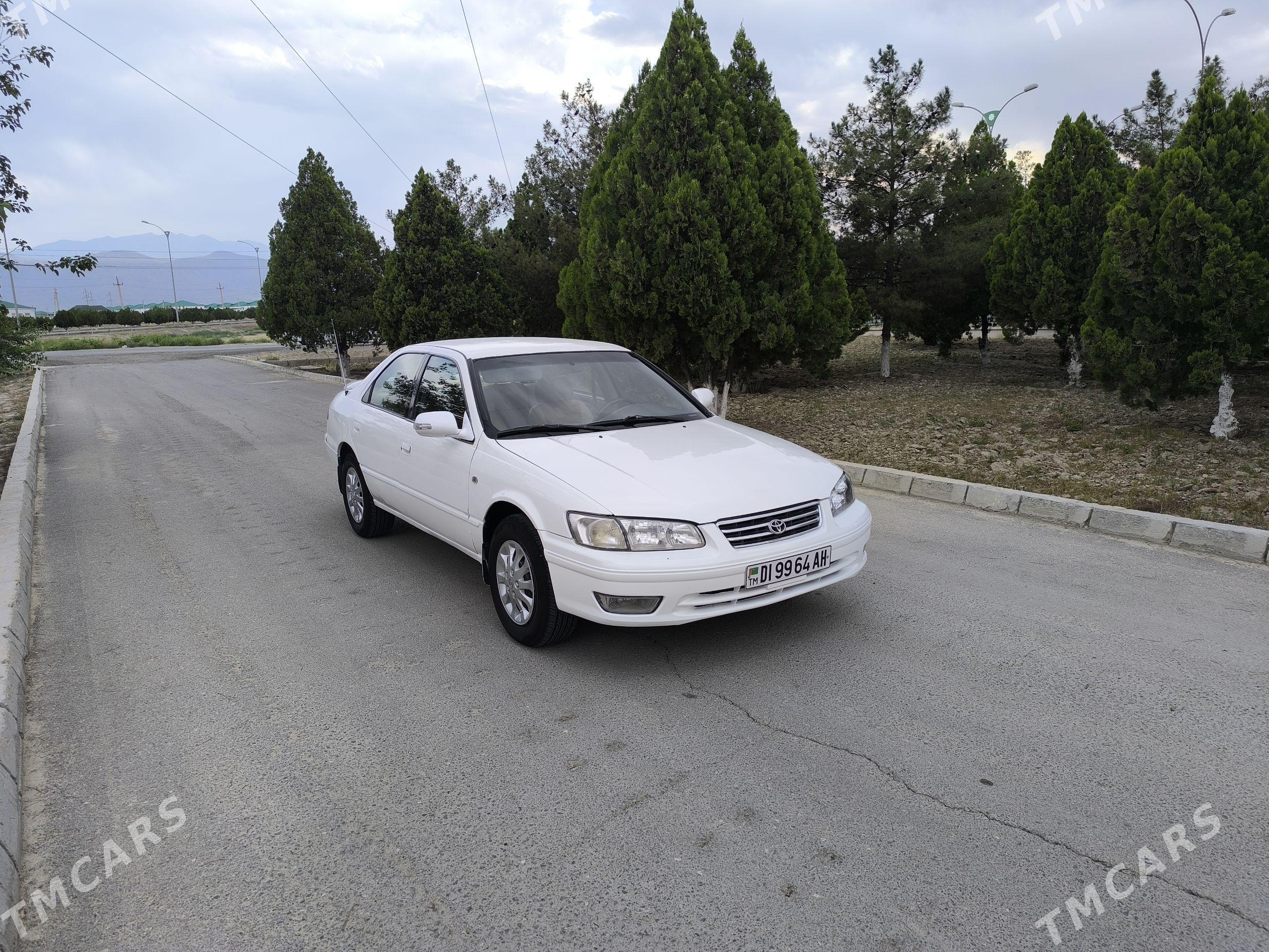 Toyota Camry 1998 - 132 000 TMT - Bäherden - img 1