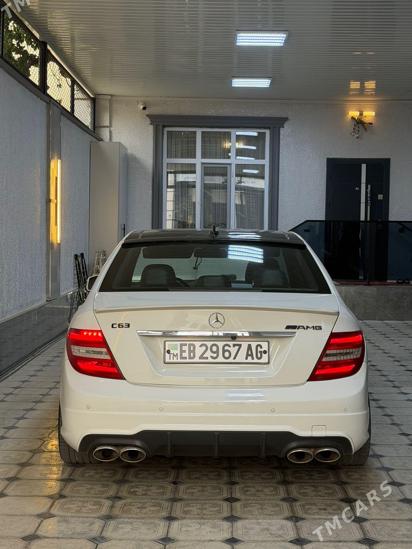 Mercedes-Benz C300 2010 - 200 000 TMT - Aşgabat - img 1