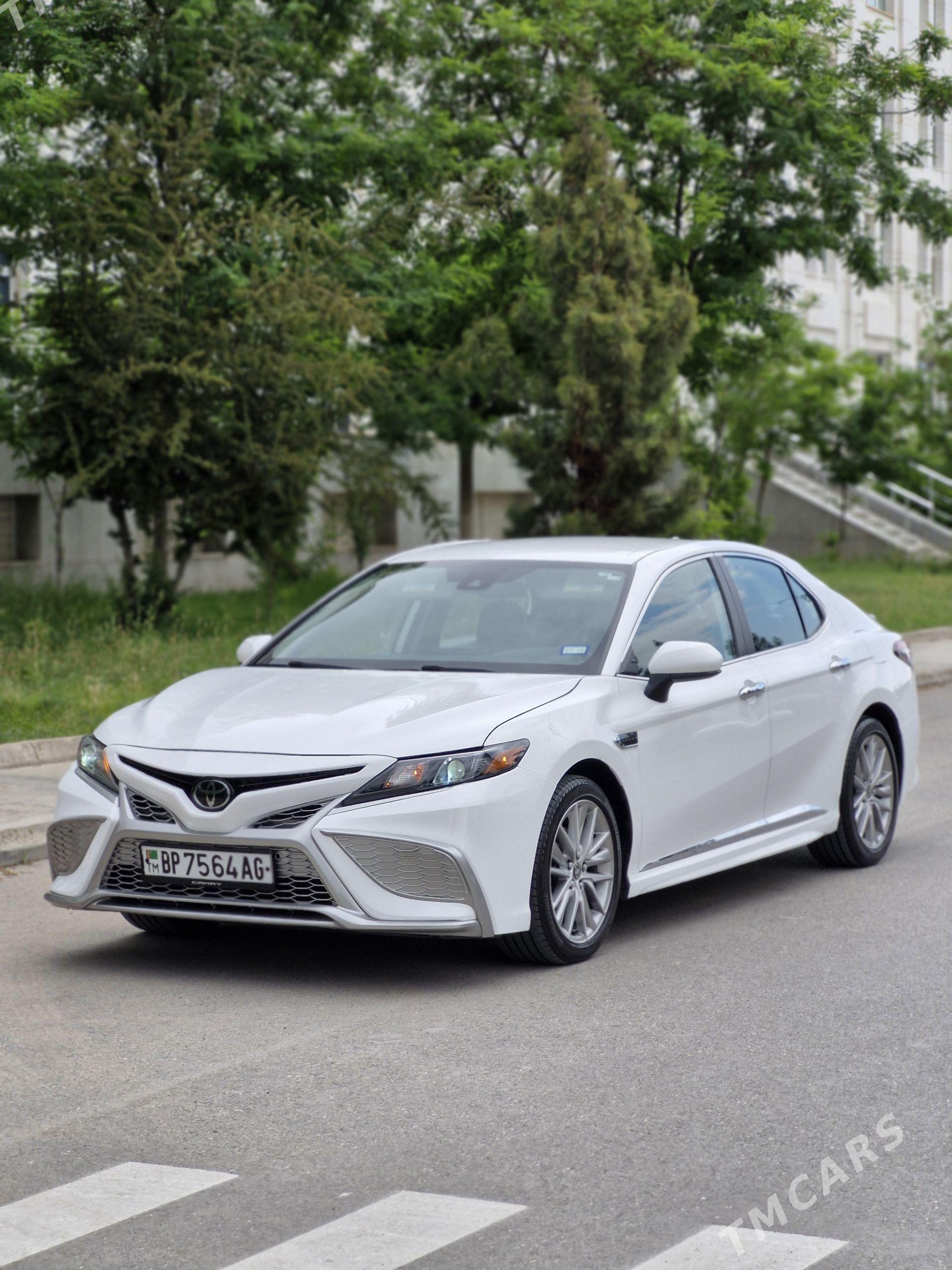 Toyota Camry 2021 - 345 000 TMT - Кëши - img 1