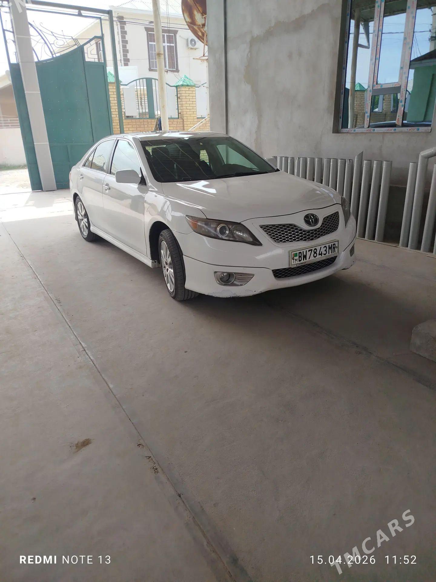 Toyota Camry 2010 - 240 000 TMT - Мары - img 1