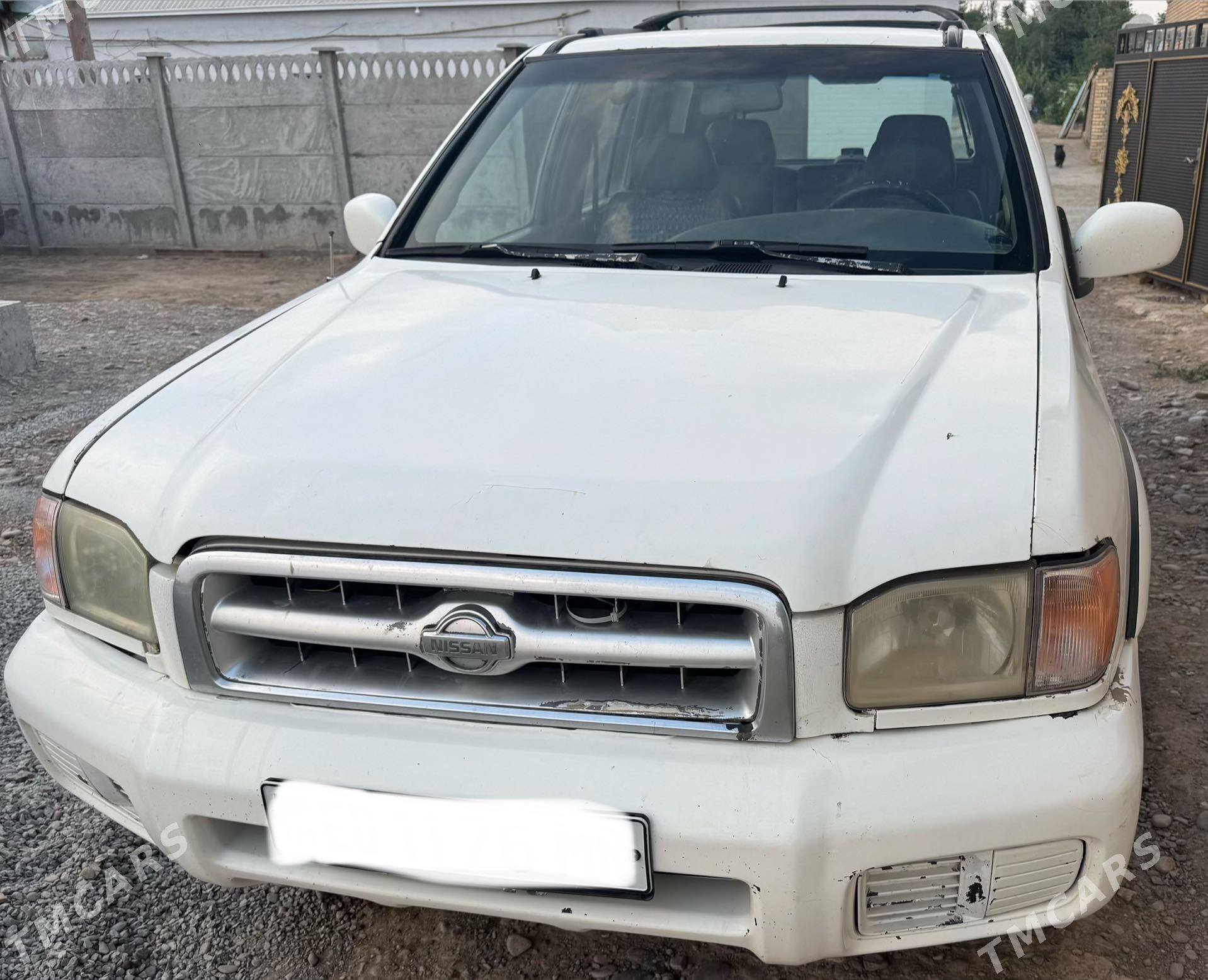 Nissan Pathfinder 2001 - 68 000 TMT - Ёлётен - img 1
