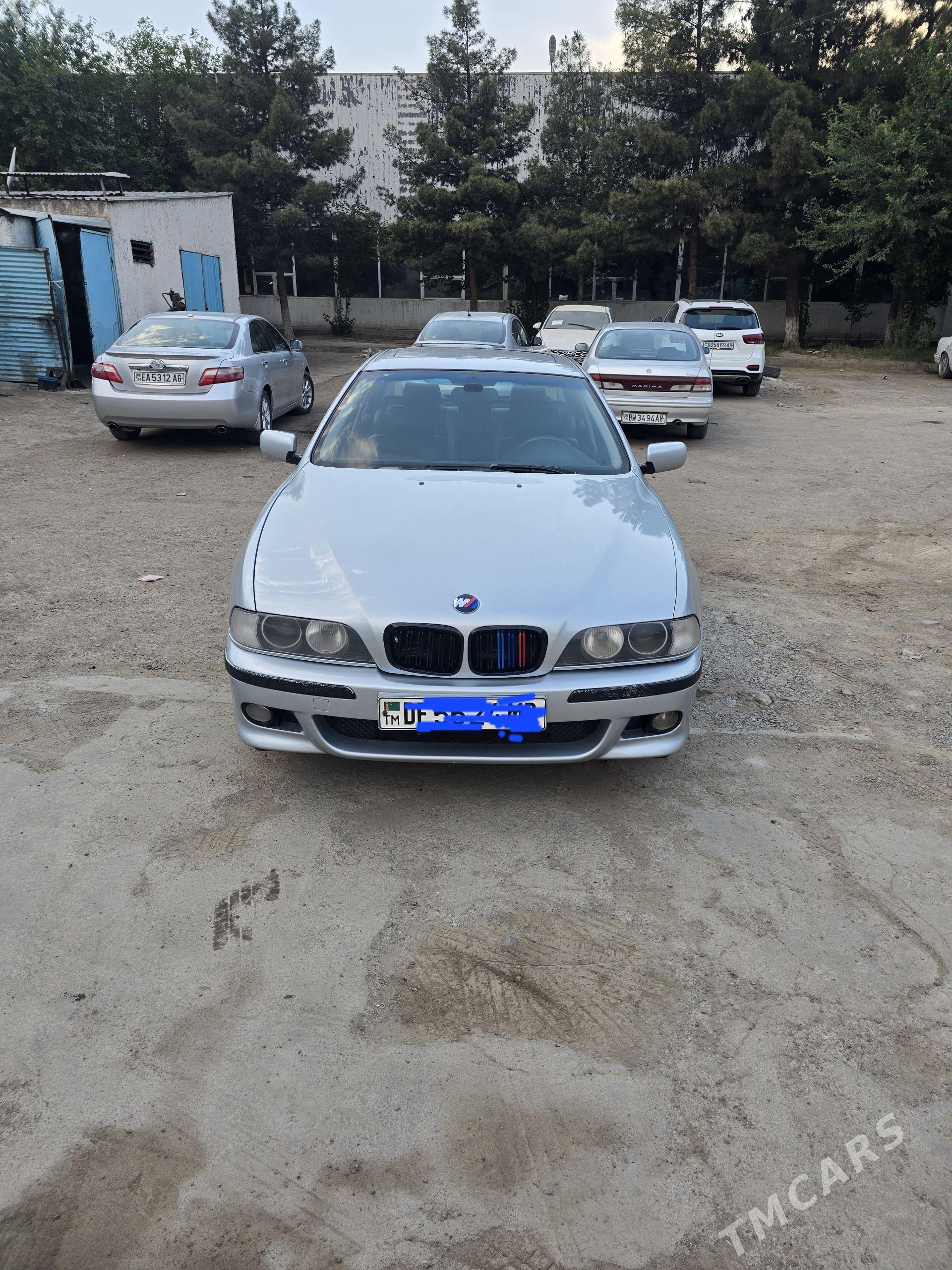 BMW E39 1998 - 125 000 TMT - 11 мкр - img 1